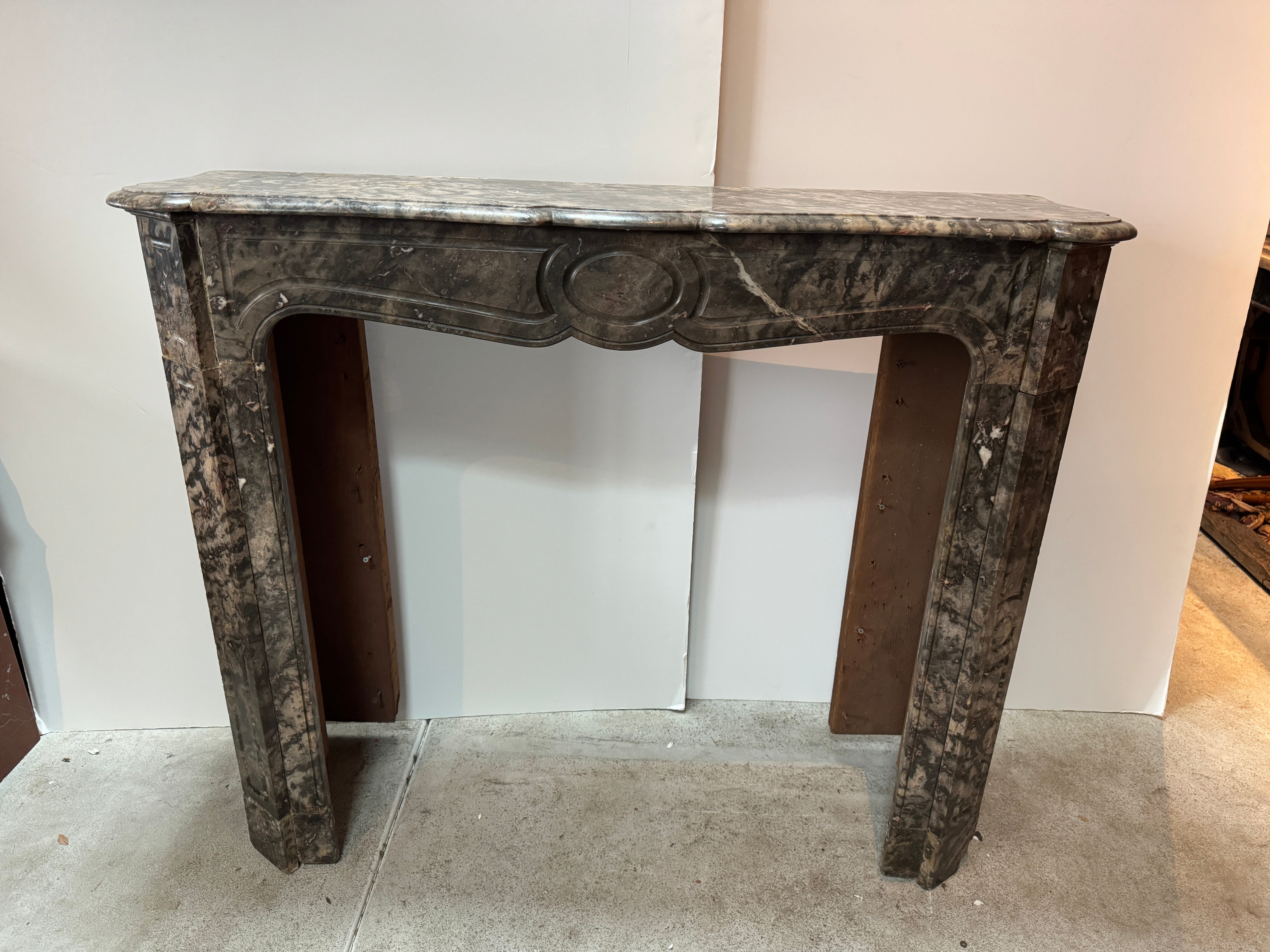 AA6-128: Antique French Louis XV Marble Mantel Late 18th Century