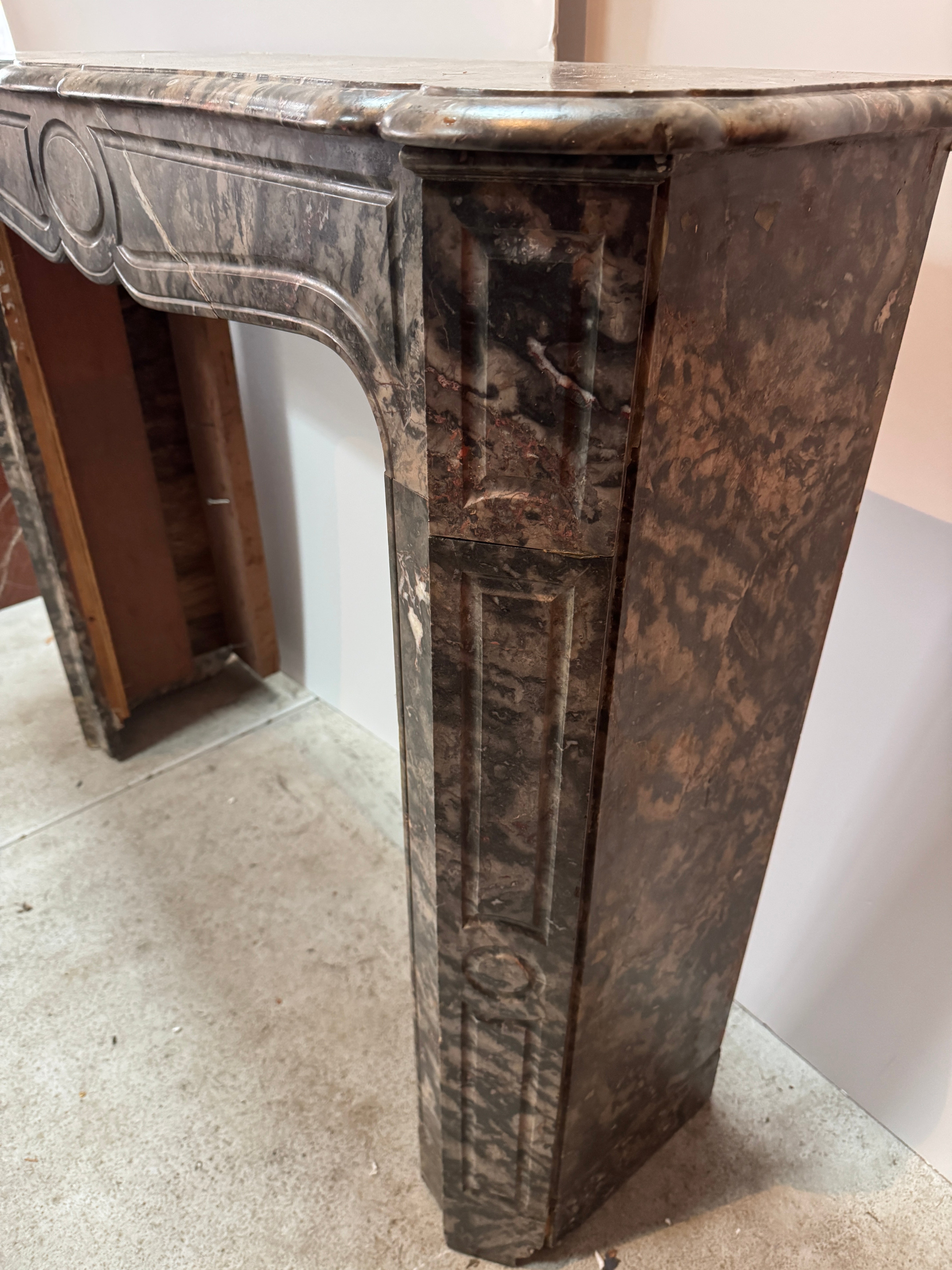 AA6-128: Antique French Louis XV Marble Mantel Late 18th Century