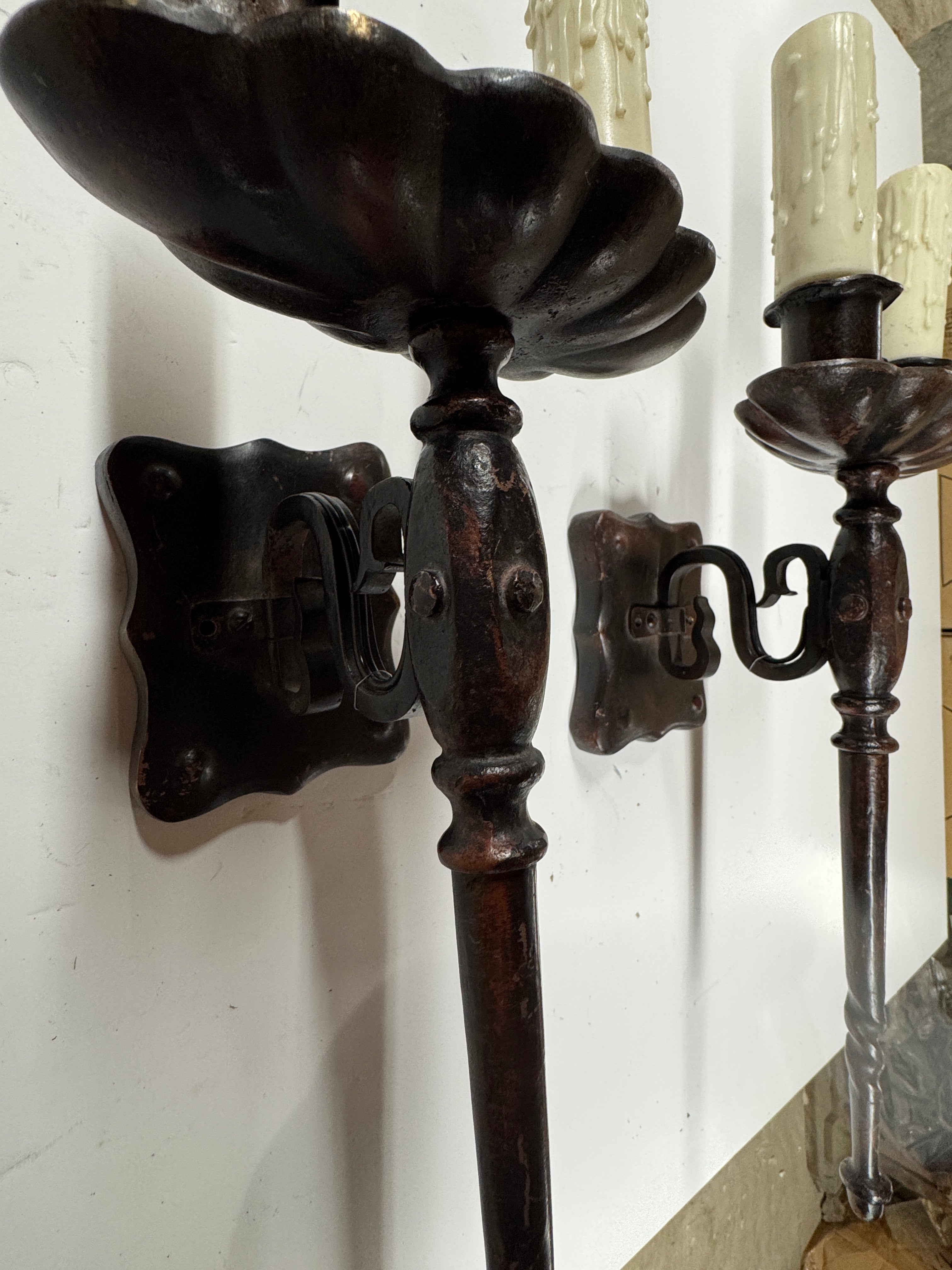 AL3-021: 20th Century Lighting Pair of Spanish Colonial Sconces Marmont Distressed Painted Iron Finish