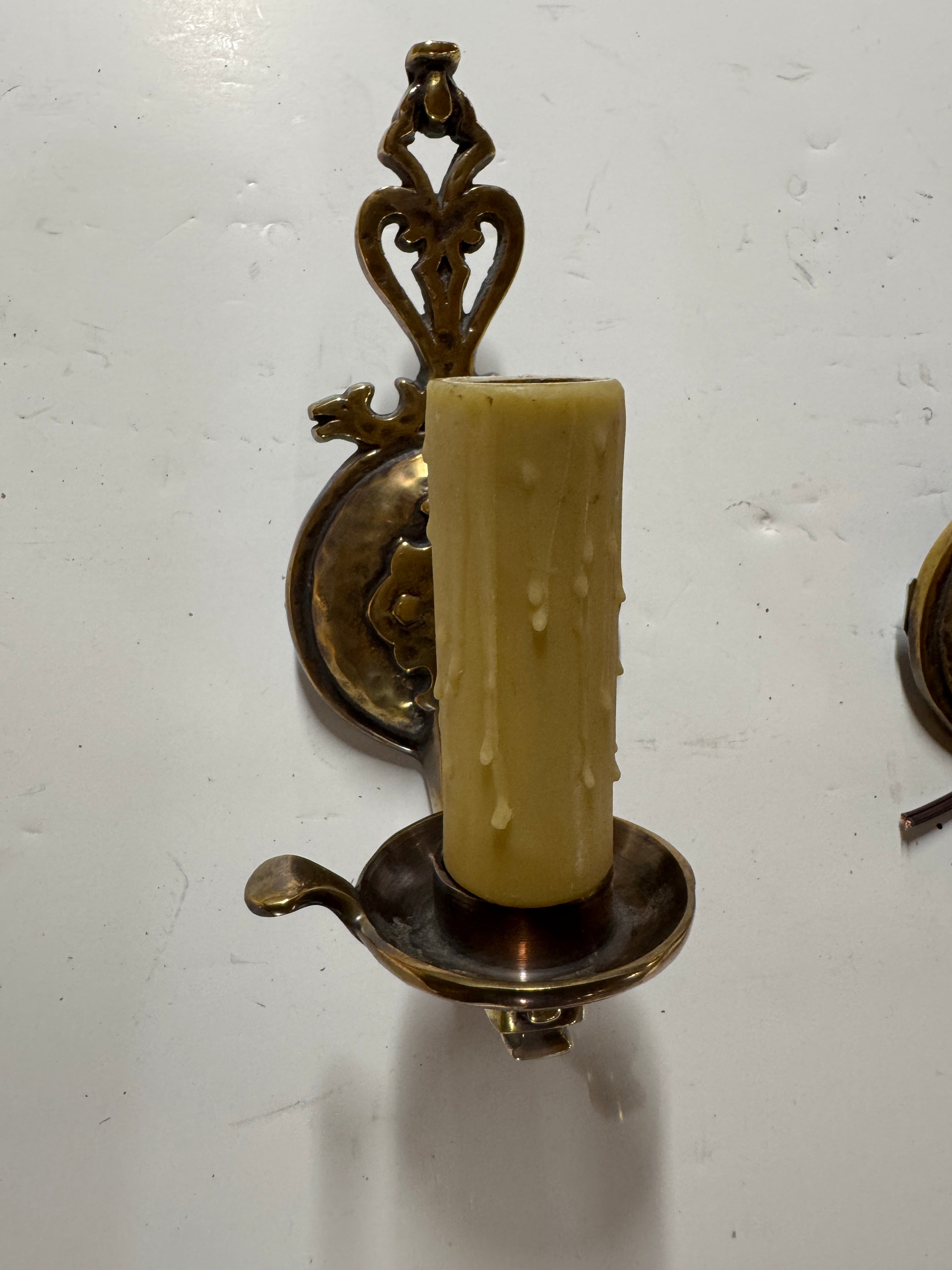 AL3-023: 20th Century Lighting Pair of Spanish Colonial Sconces Livorno Antique Brass Finish