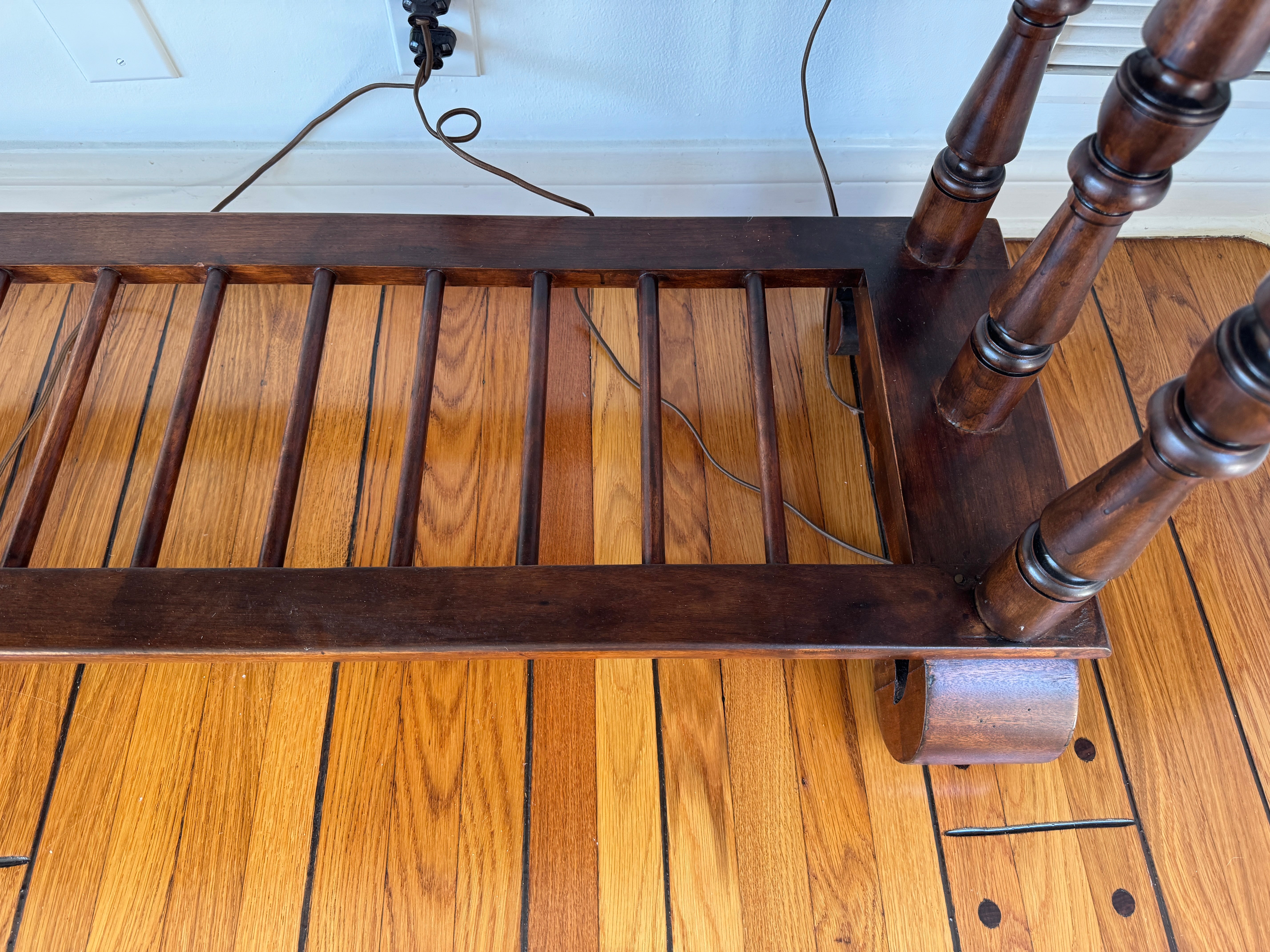 AF1-367: Antique Classical Mahogany Console Table Circa 1900