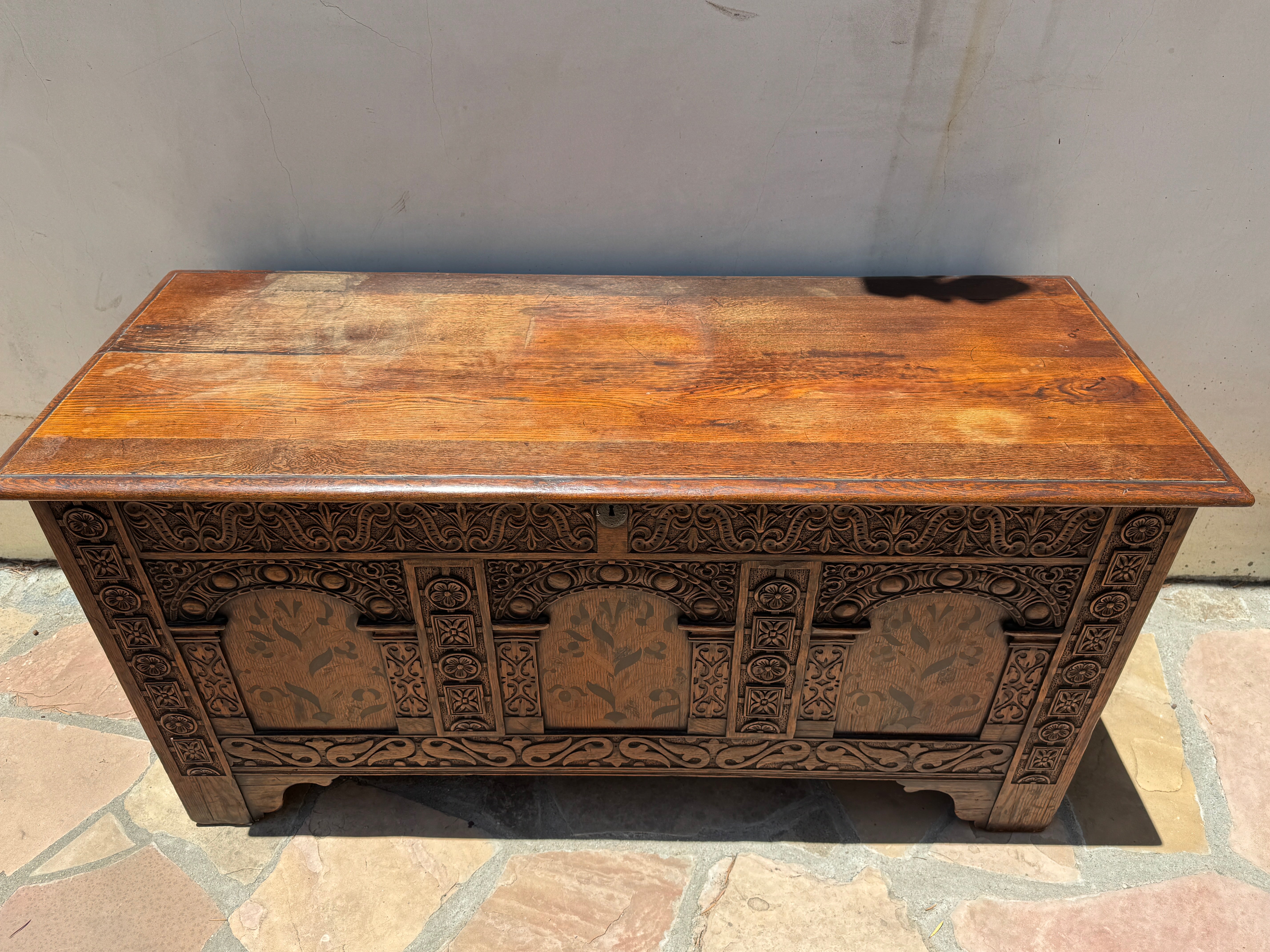 AF4-043: Antique Carved Oak Jacobean Style Blanket Chest With Marquetry Design Late 19th Century