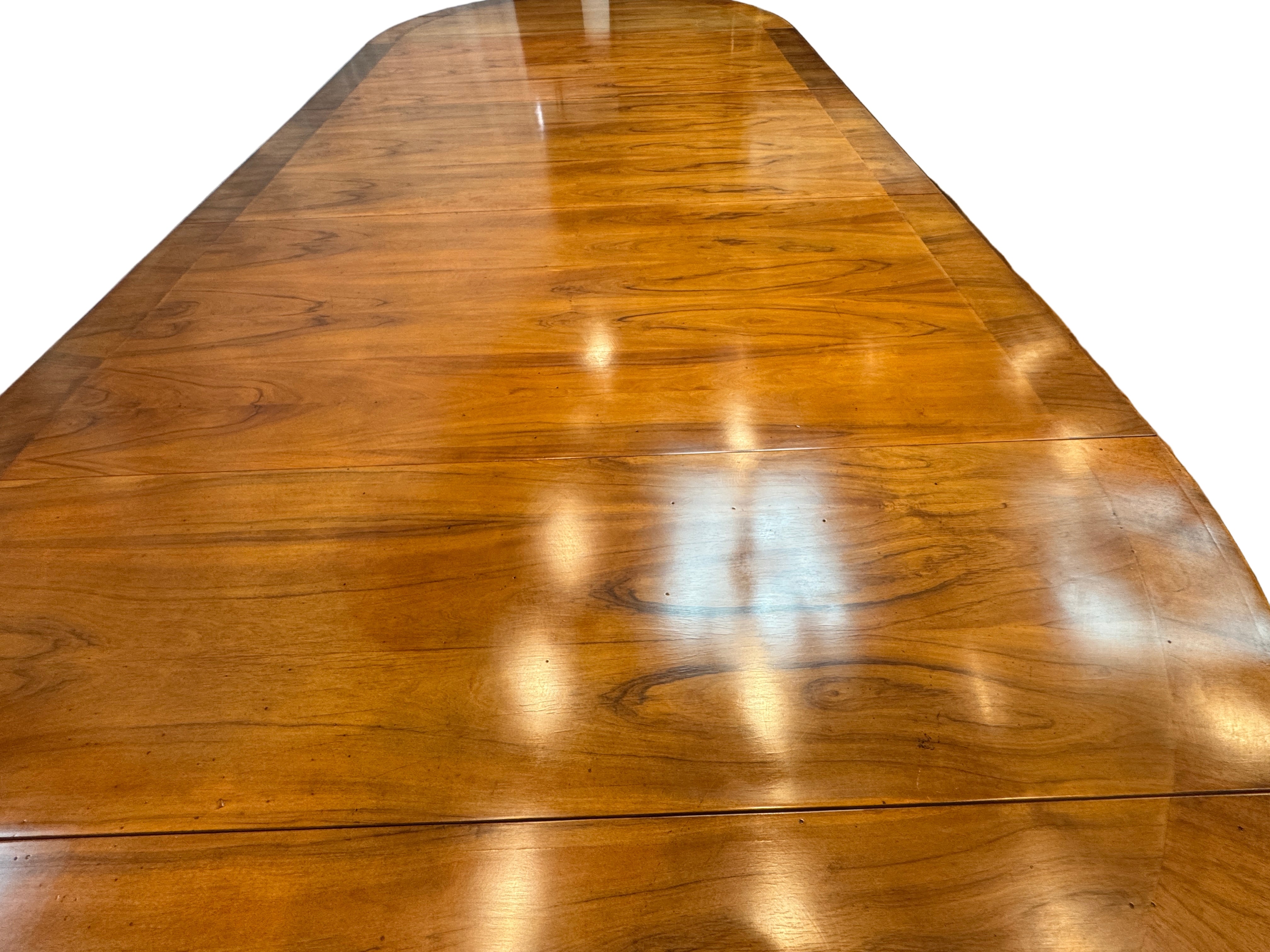 AF1-200: French Directoire Walnut Cross Banded Drop Leaf Extension Dining Table 20th Century