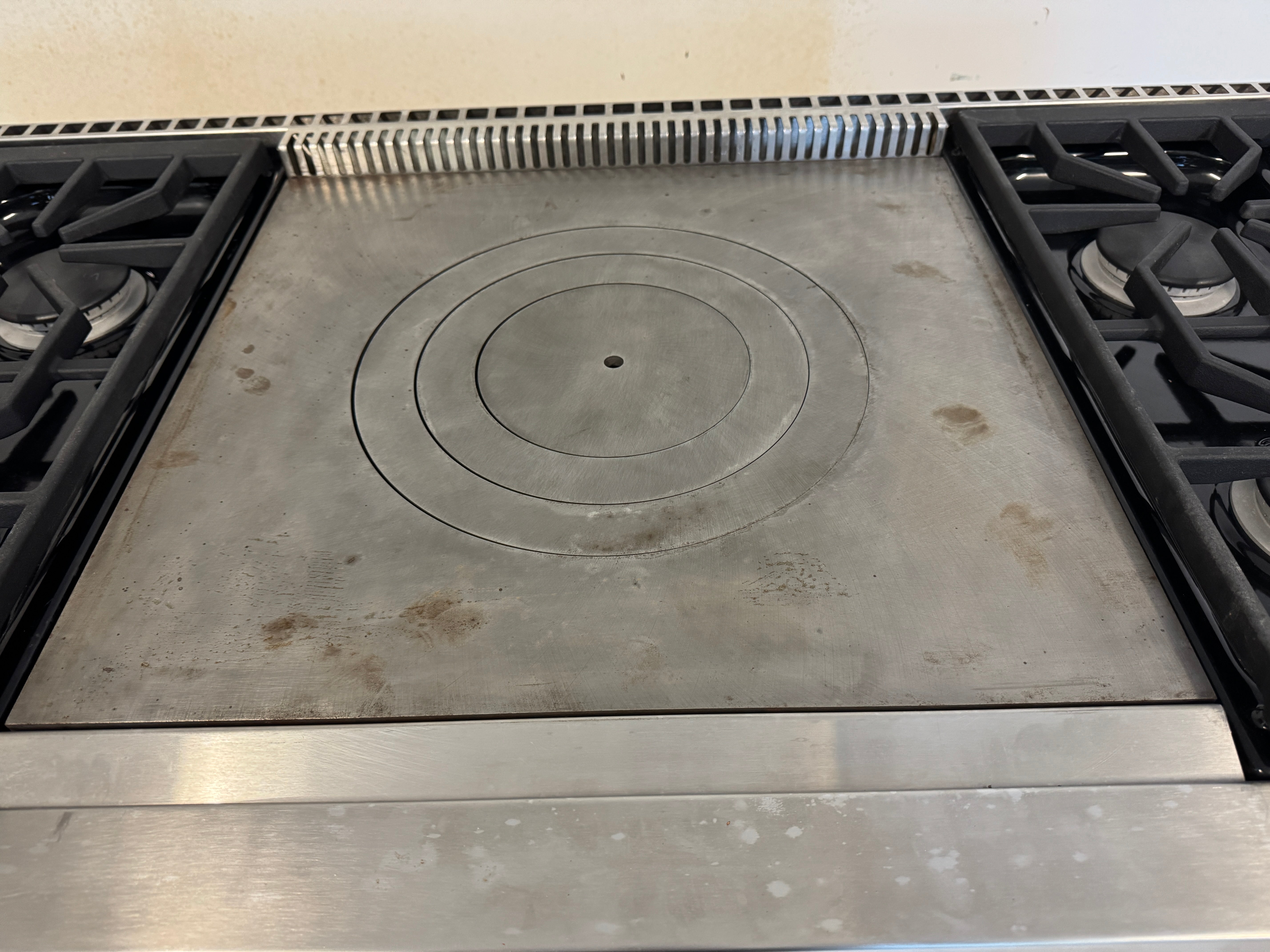 CR13-001: Wolf 60" Gas Range Model # GR606F With French Top Never Used