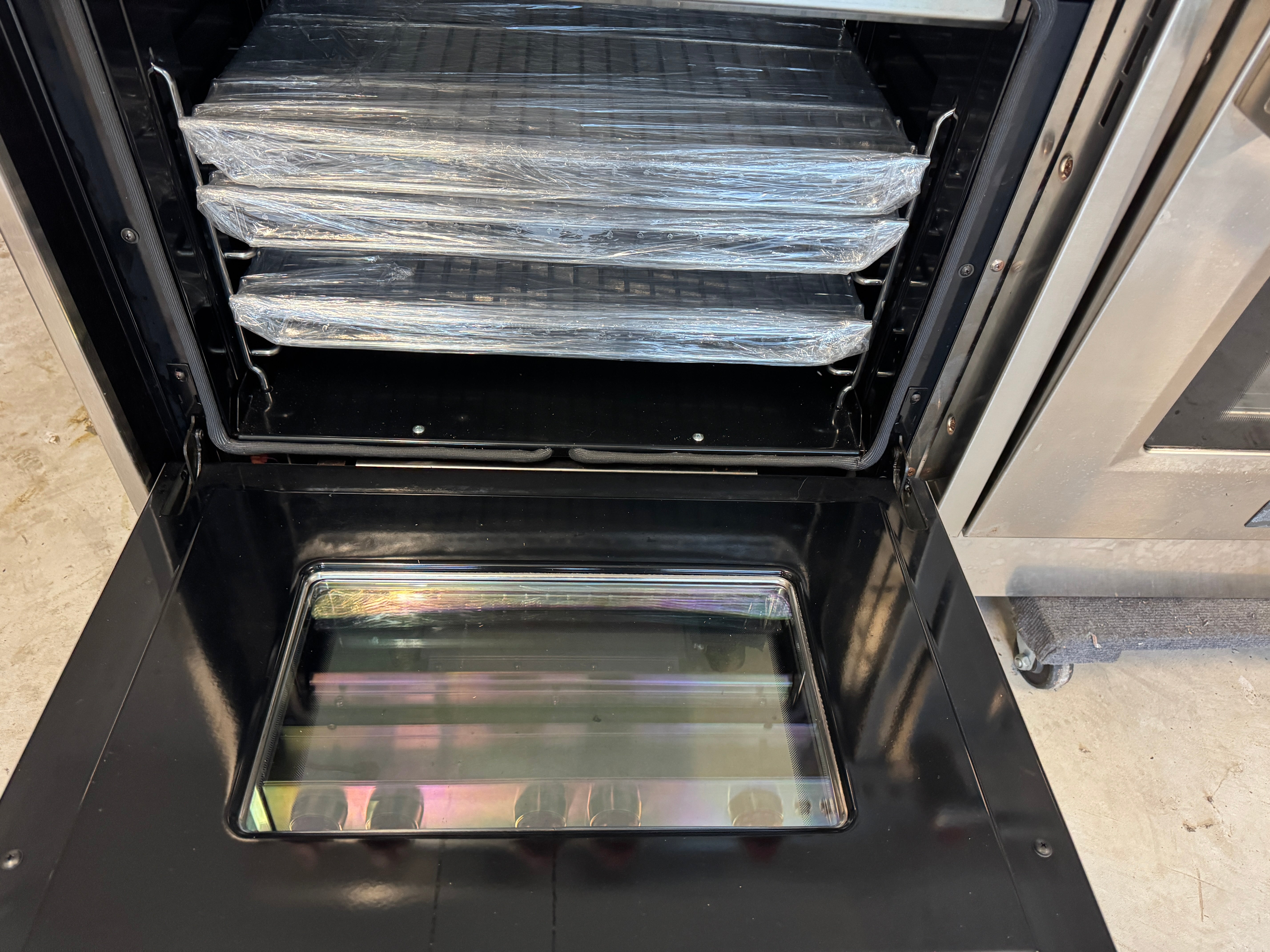 CR13-001: Wolf 60" Gas Range Model # GR606F With French Top Never Used