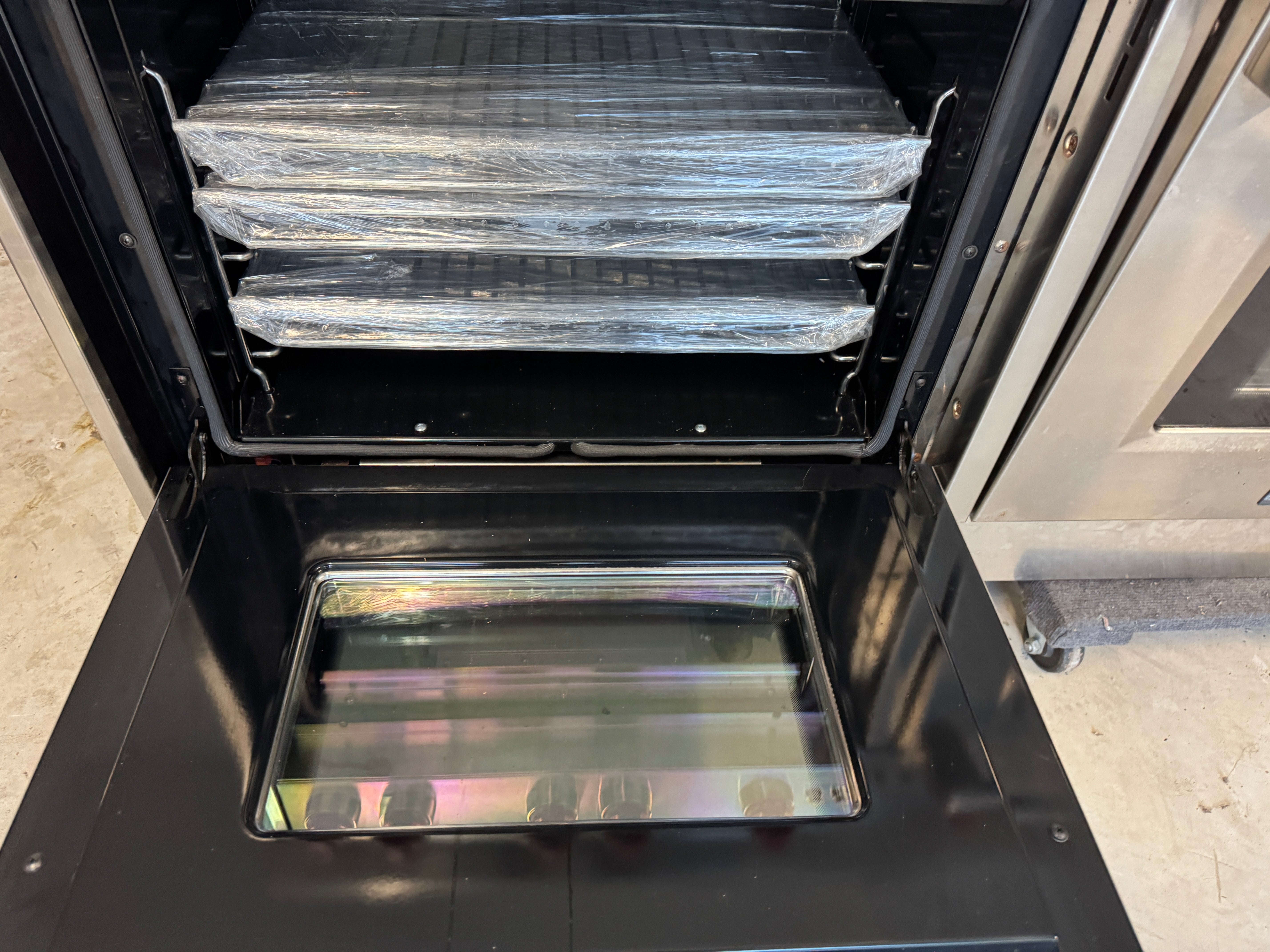 CR13-001: Wolf 60" Gas Range Model # GR606F With French Top Never Used