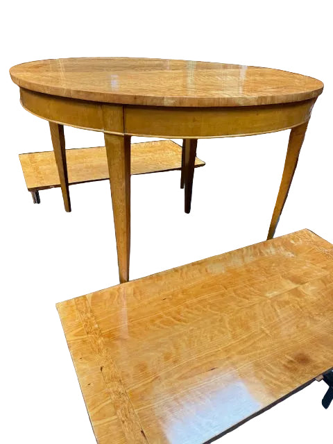 AF1-411: Circa 1930's Birch French Art Deco Moderne With Burl Inlay Round Expandable Dining Table With 2 Leaves