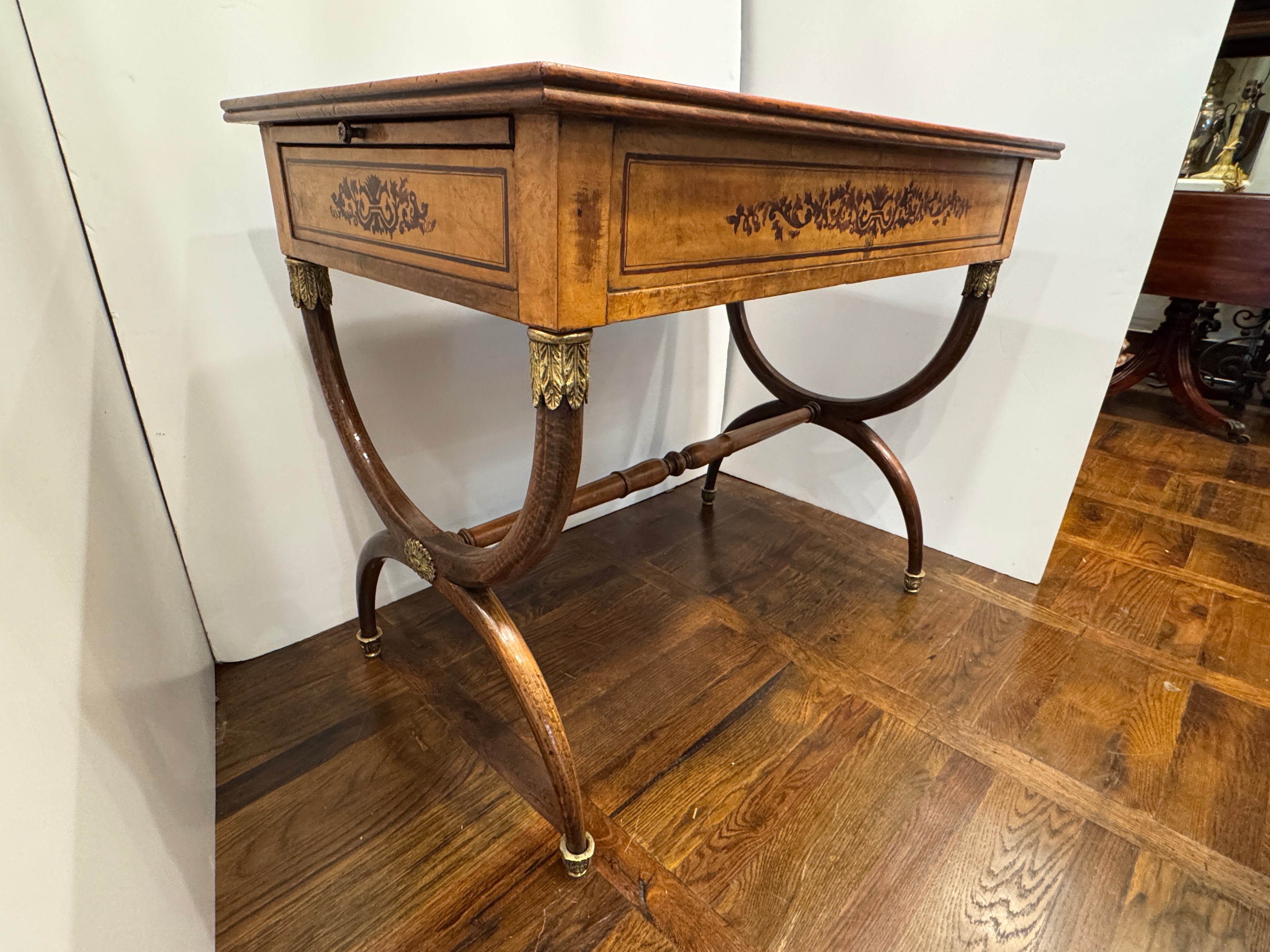 AF5-065: Antique Charles X Paint Decorated Burlwood Writing Table Late 19th Century