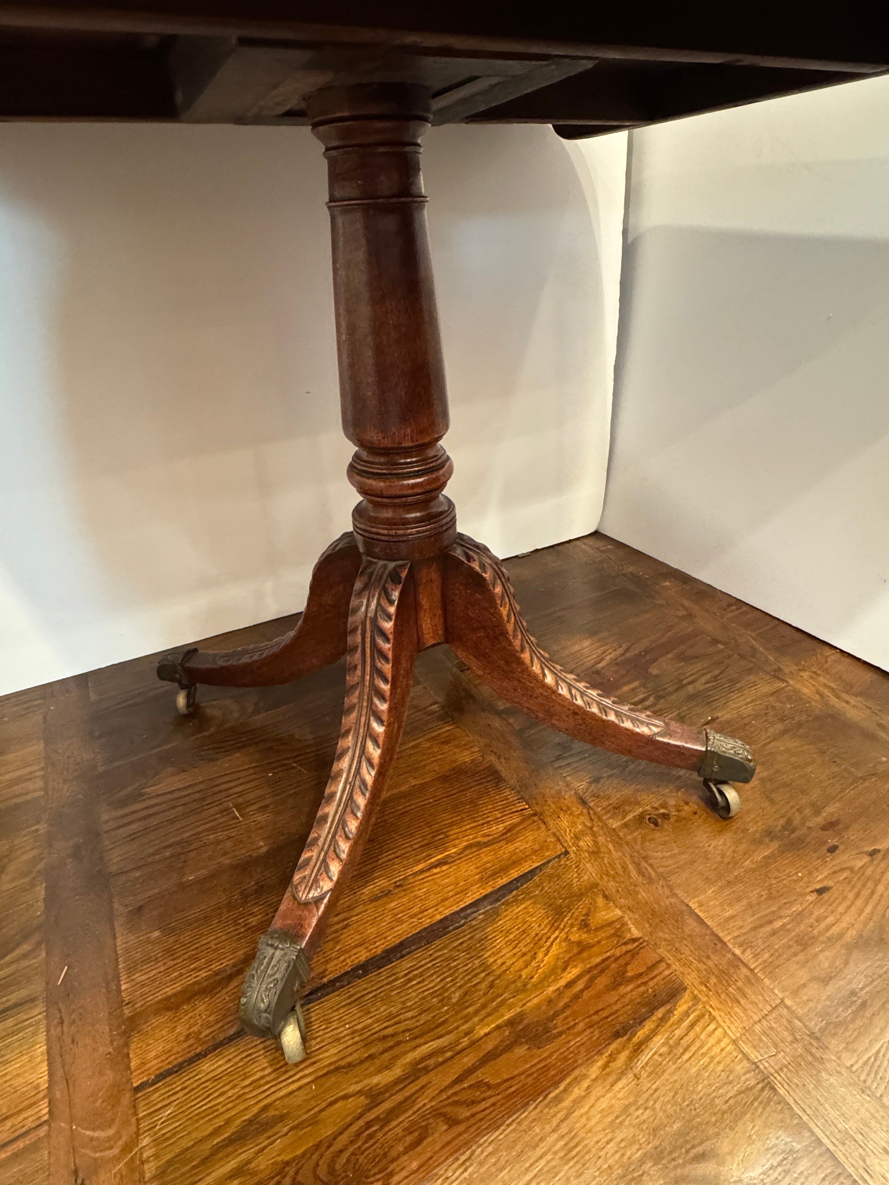 AF1-165:  Antique English Regency Mahogany Tilt-Top Breakfast Table Early 19th Century