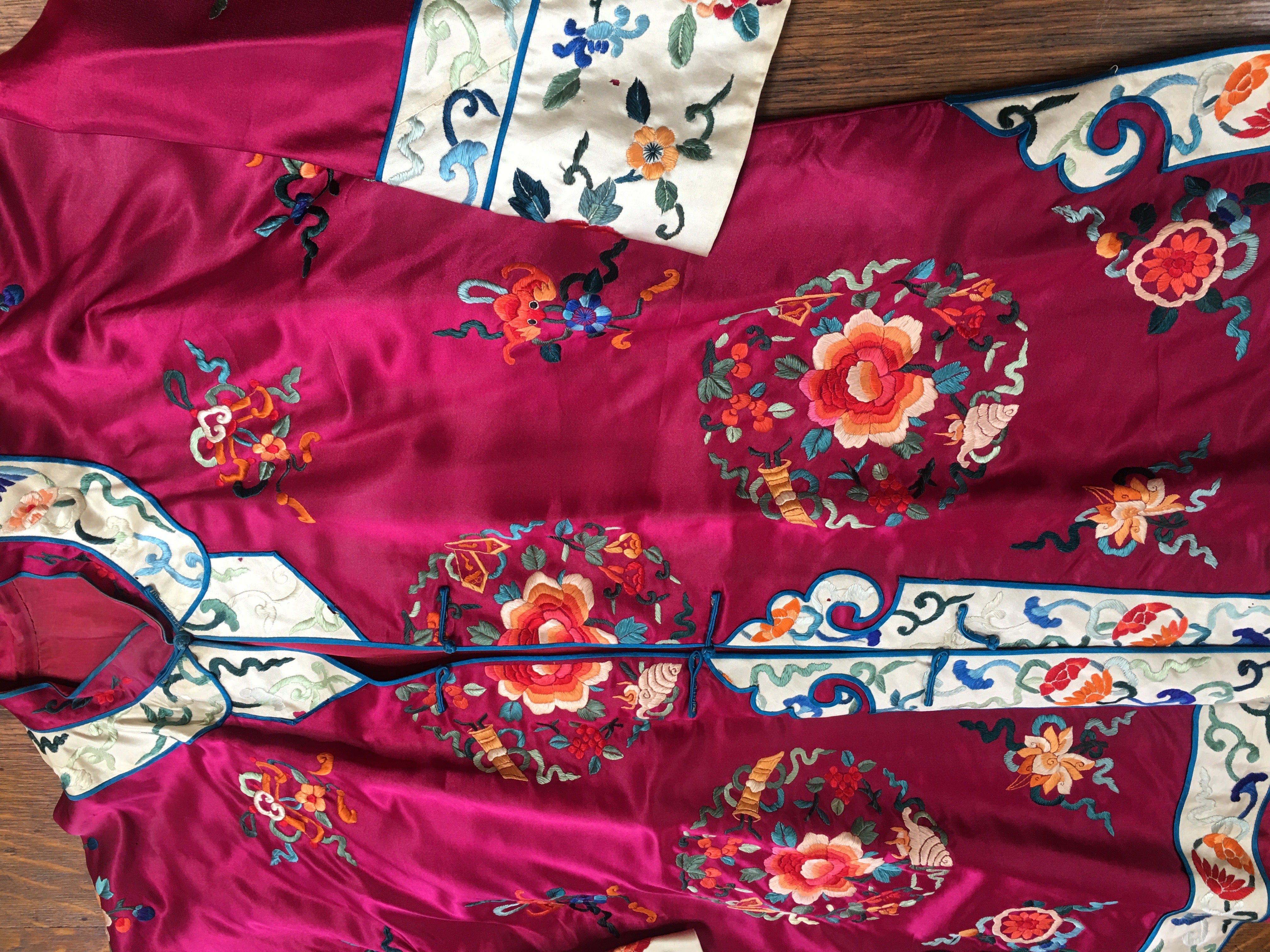 TX3-005: Antique Chinese Ladies Embroidered Pajama Pants & Jacket