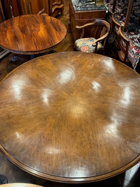 AF1-356: Therien Studio Workshops Large Walnut Circular Dining Table Late 20th Century