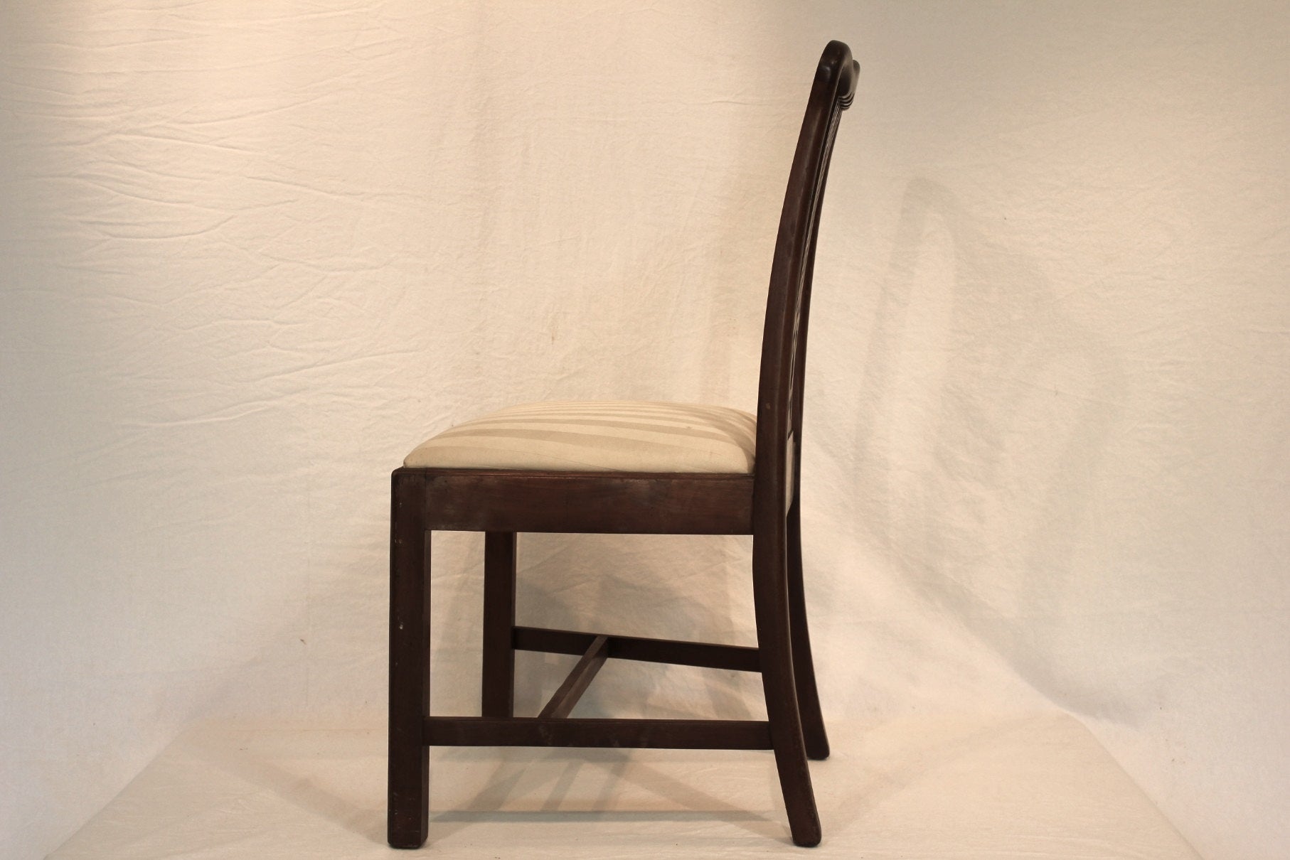 AF2-600: Antique Early 19th Century American Federal Chippendale Style Side Chair