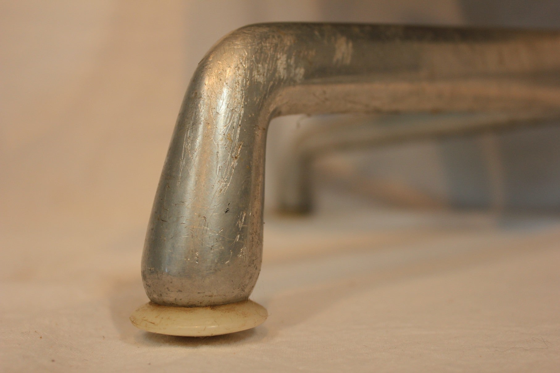 AF2-264: Vintage Herman Miller Eames Aluminum Lounge Chair