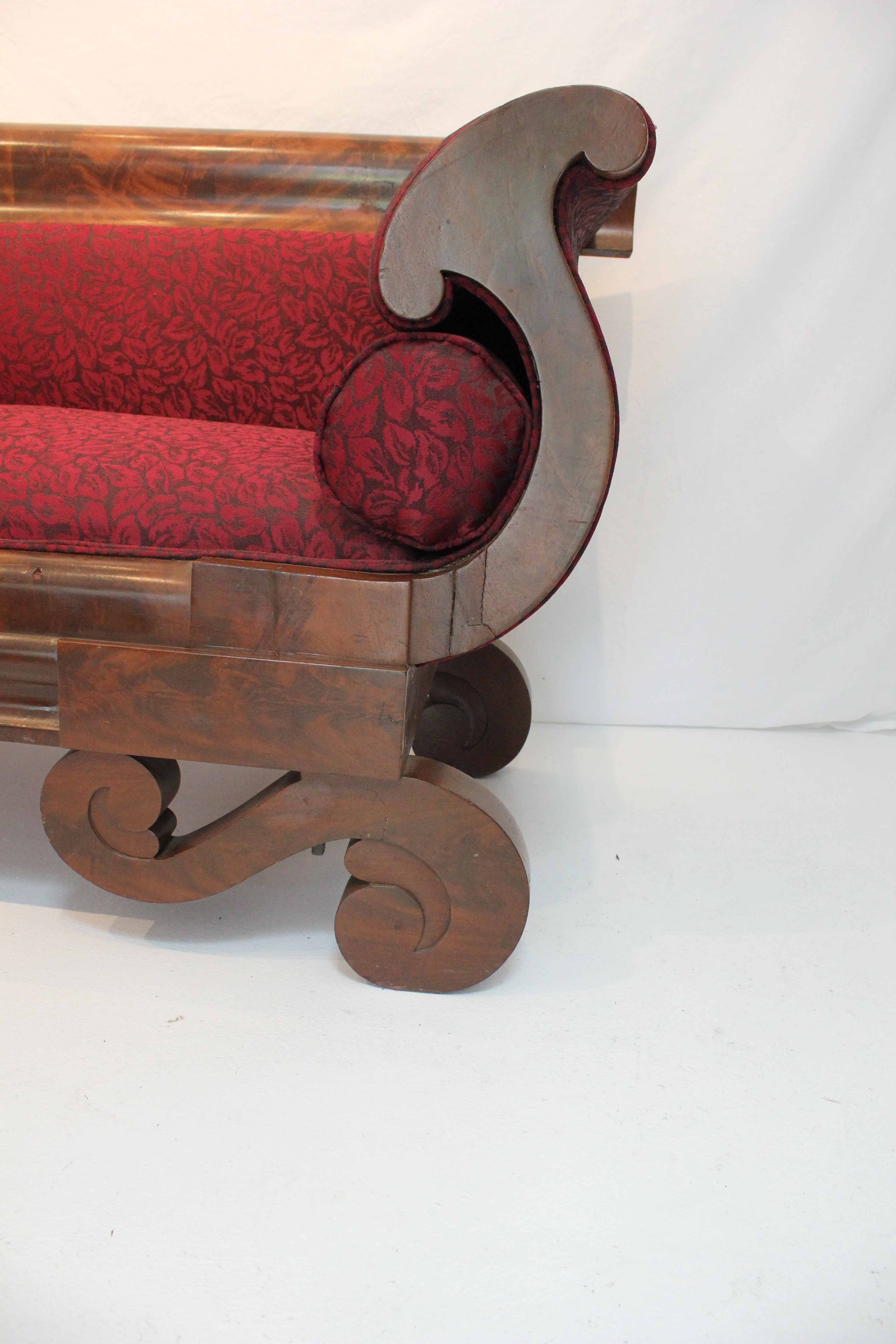 AF2-166: Antique C 1830's American Empire Mahogany Upholstered Sofa