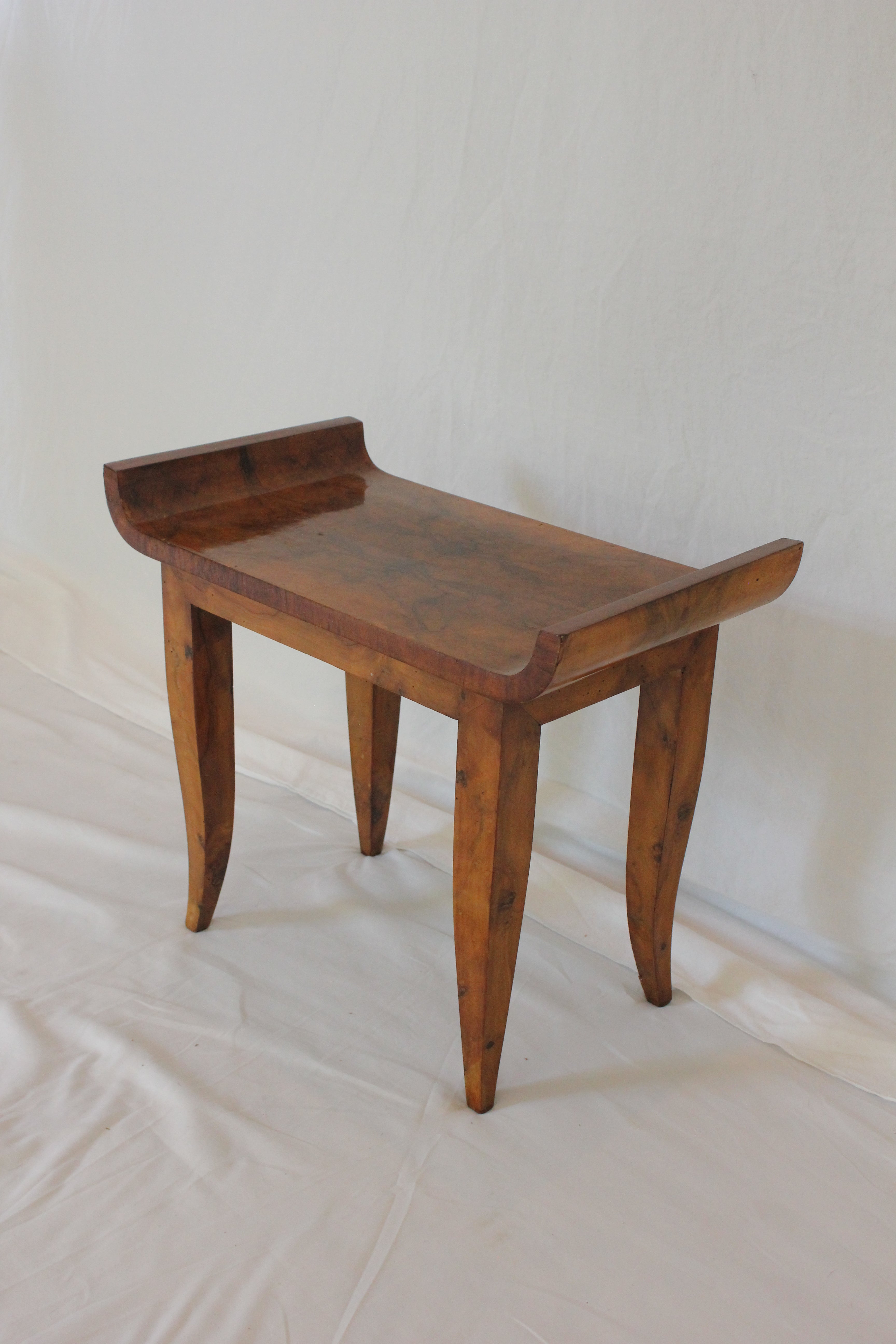 AF2-375: Antique Austrian Biedermeier Walnut Veneered Stool Circa 1830