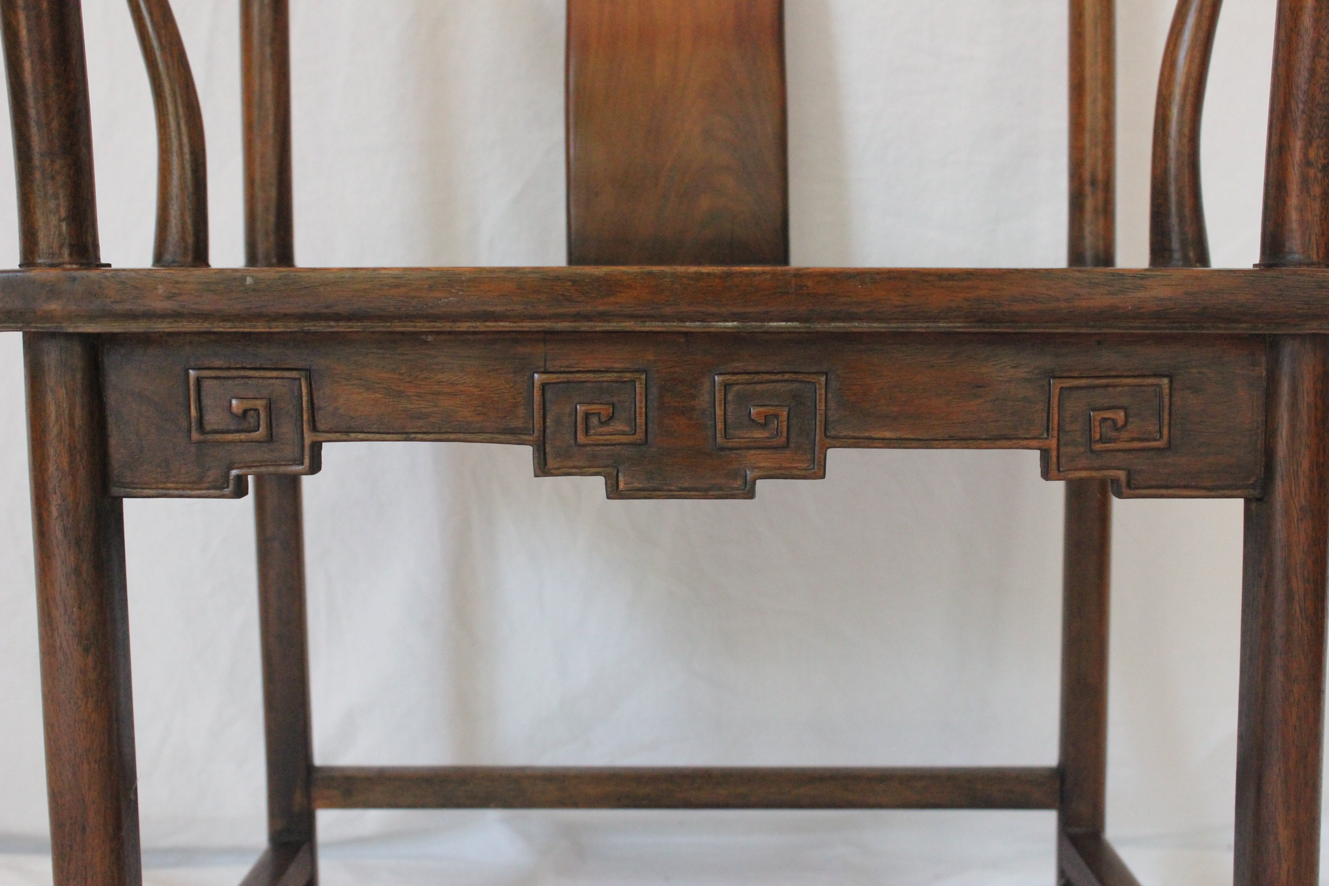 AF2-219: Antique Late 19th Century Chinese Hardwood Horseshoe Chair