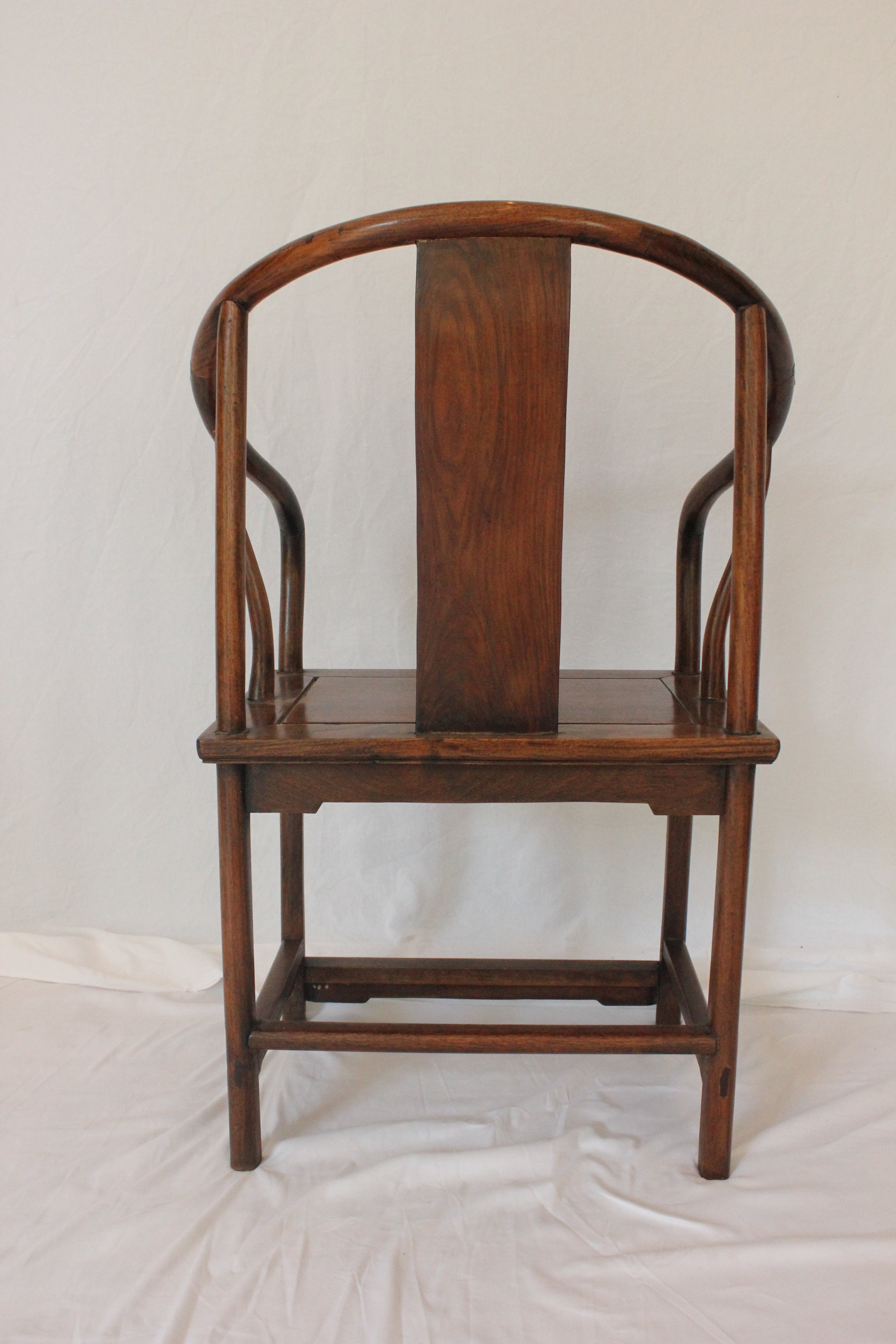 AF2-219: Antique Late 19th Century Chinese Hardwood Horseshoe Chair