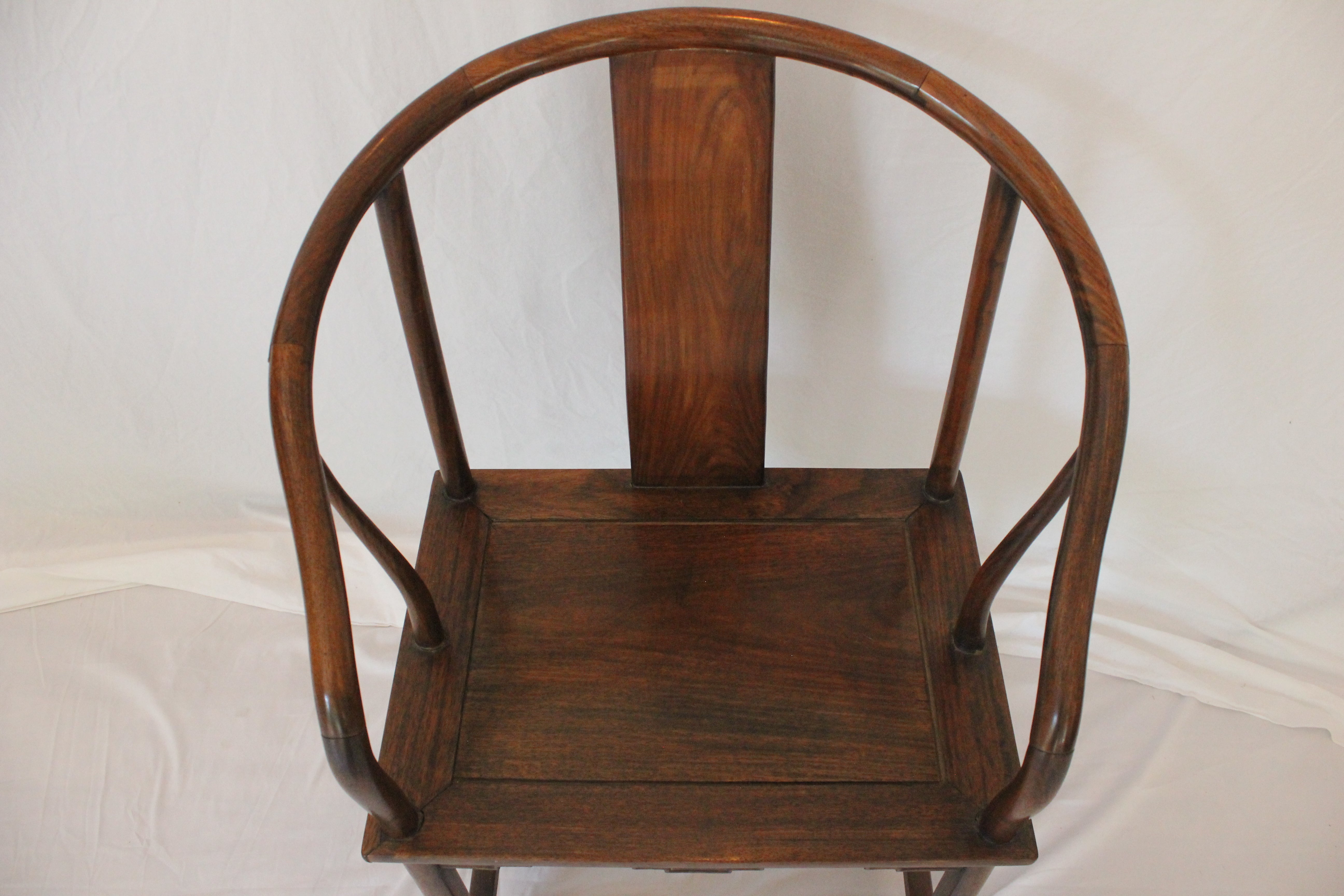 AF2-219: Antique Late 19th Century Chinese Hardwood Horseshoe Chair