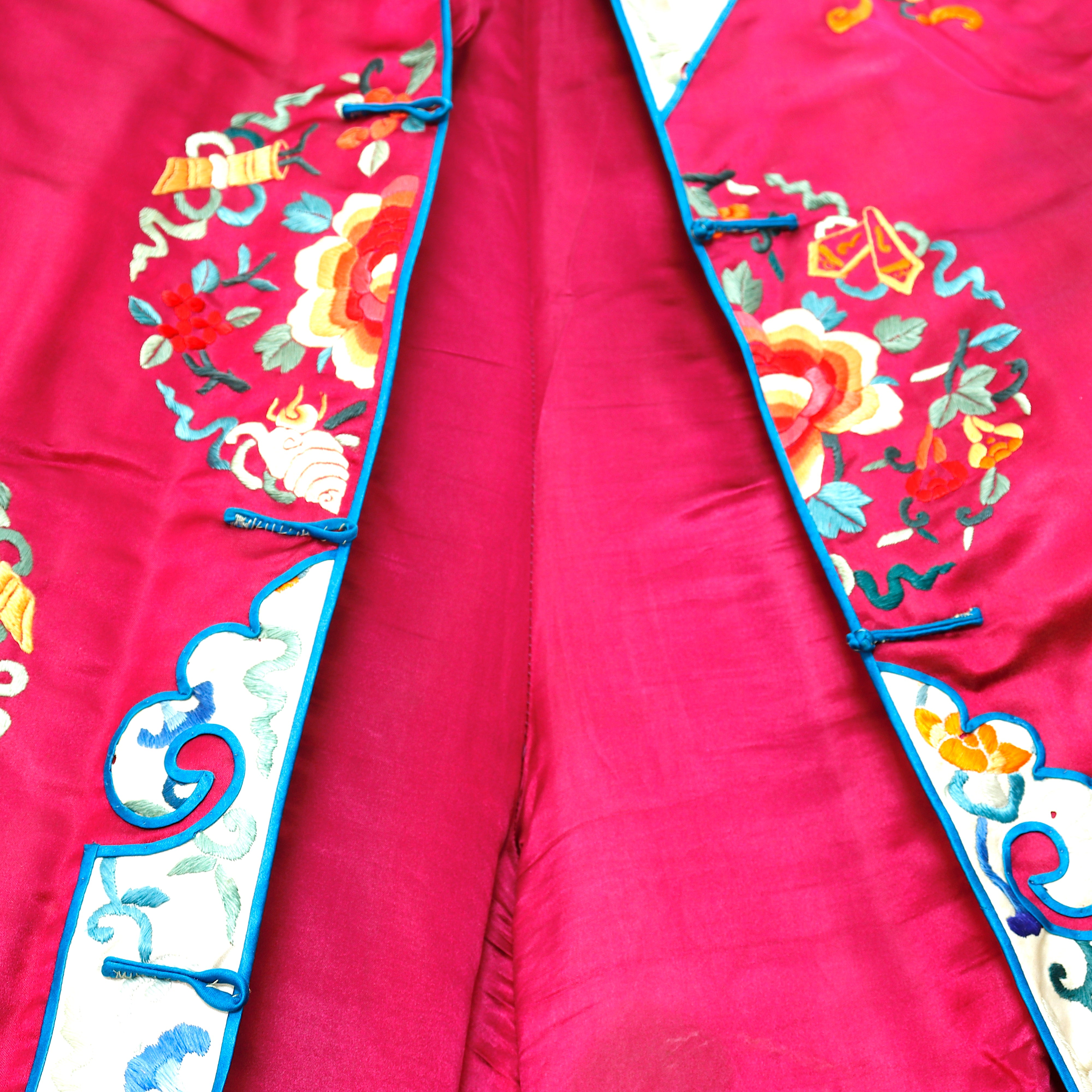 TX3-005: Antique Chinese Ladies Embroidered Pajama Pants & Jacket