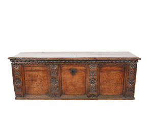 AF4-028: Early 18th Century Spanish Baroque Carved Walnut Coffer