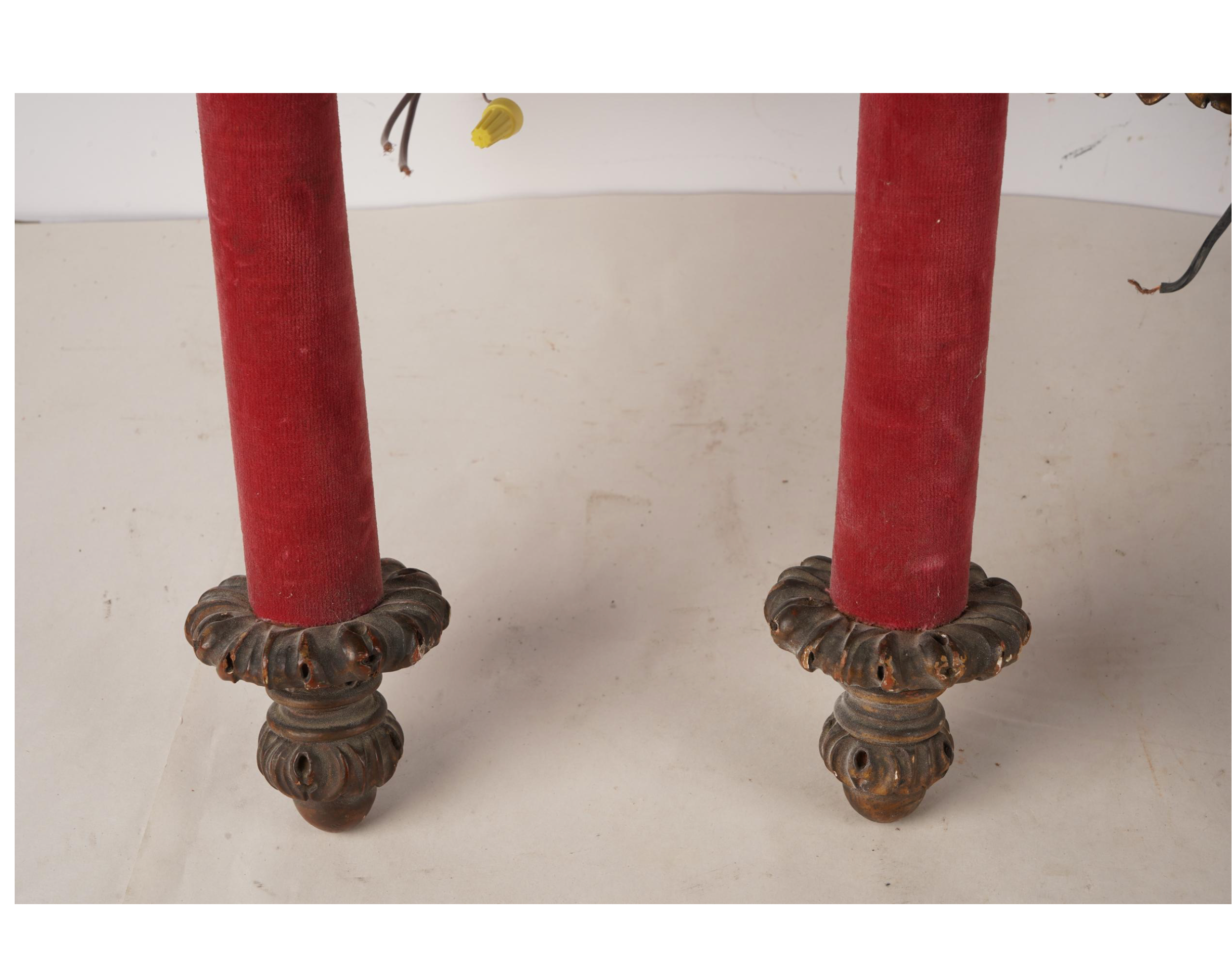 AL3-004: ANTIQUE SET OF FOUR EARLY 20TH CENTURY CARVED & GILT WOOD TORCHIERE SCONCES