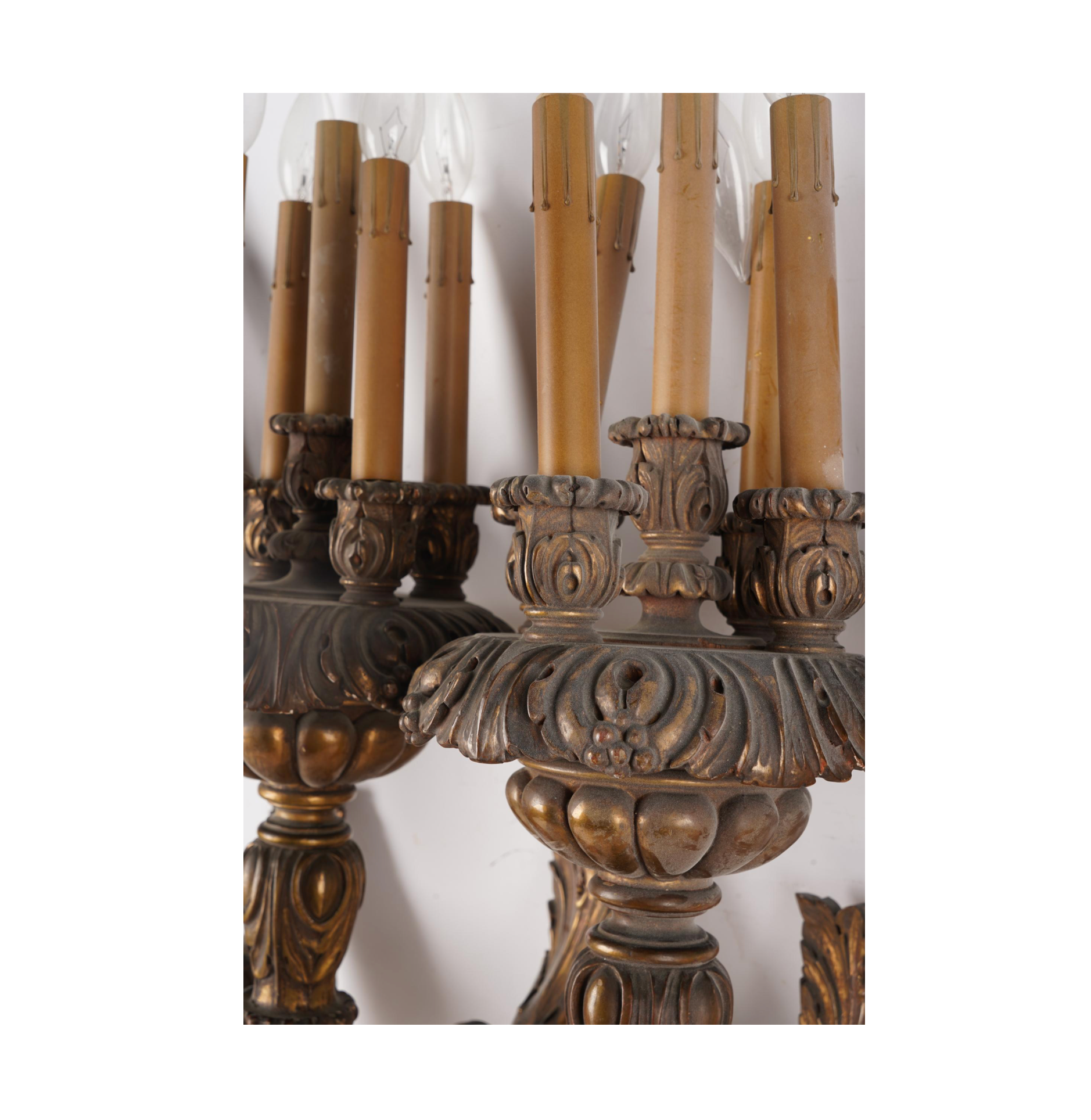 AL3-004: ANTIQUE SET OF FOUR EARLY 20TH CENTURY CARVED & GILT WOOD TORCHIERE SCONCES