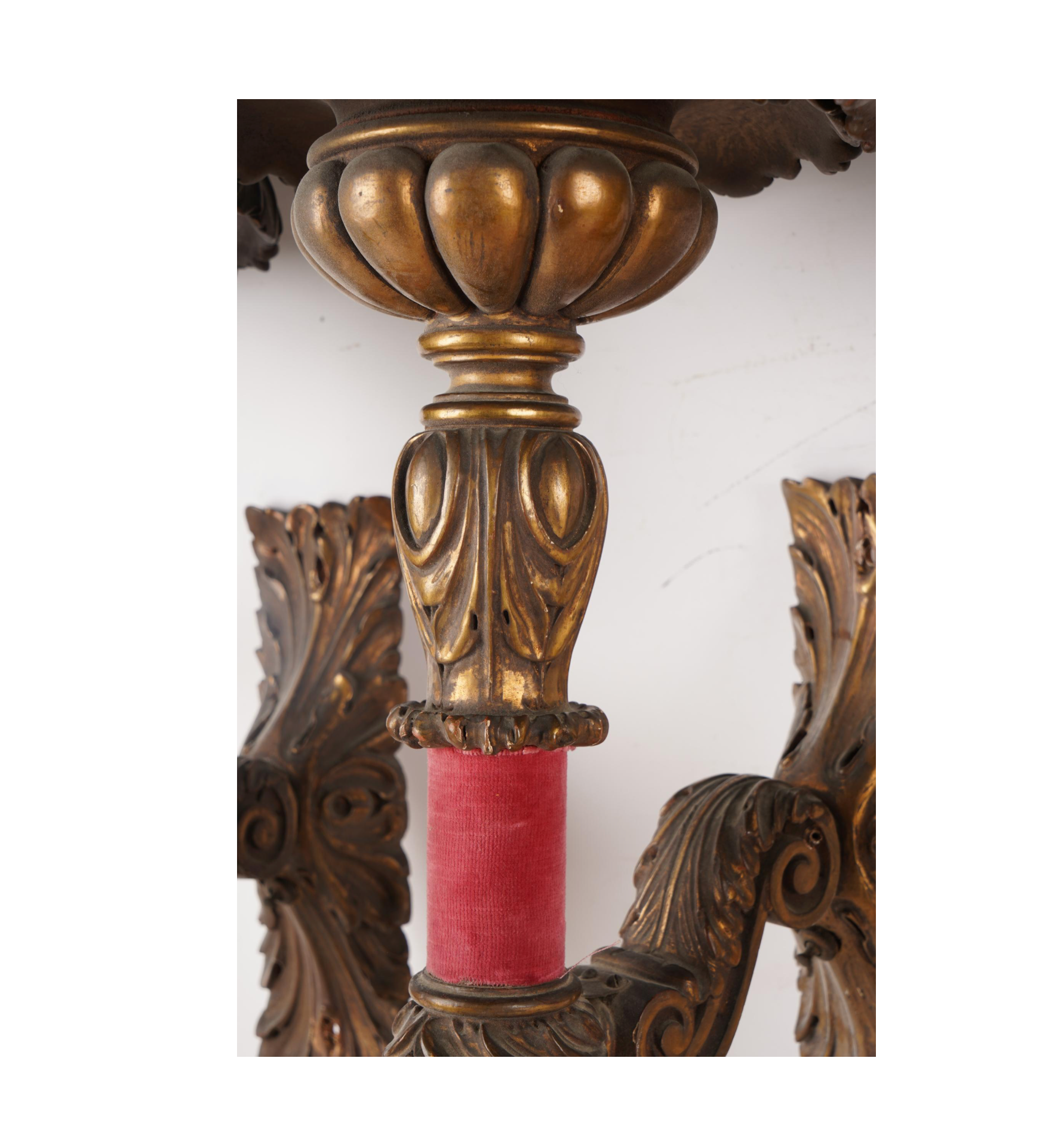 AL3-004: ANTIQUE SET OF FOUR EARLY 20TH CENTURY CARVED & GILT WOOD TORCHIERE SCONCES