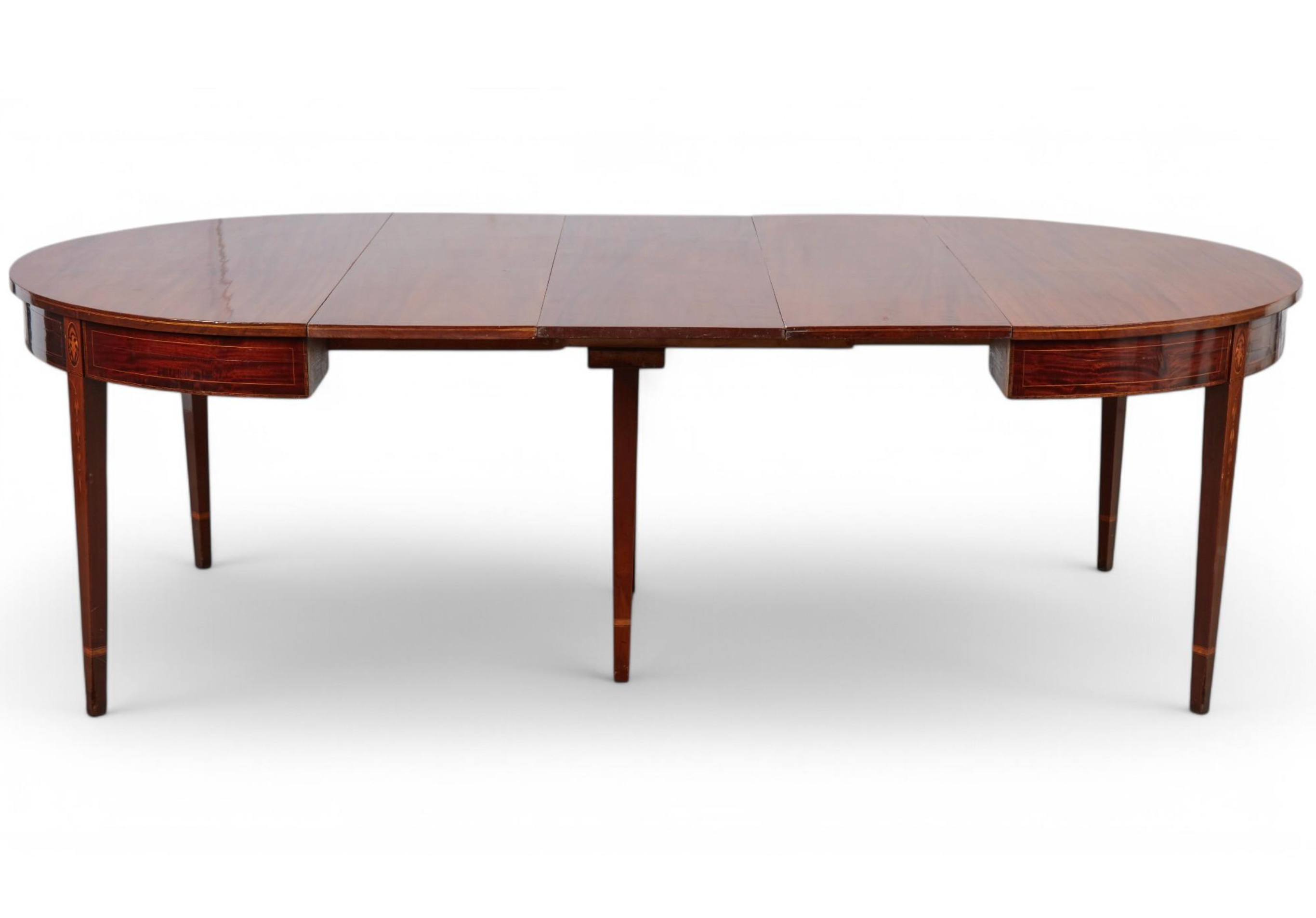 AF1-420: Antique American Federal Inlaid Mahogany Round Extension Dining Table Early 19th Century
