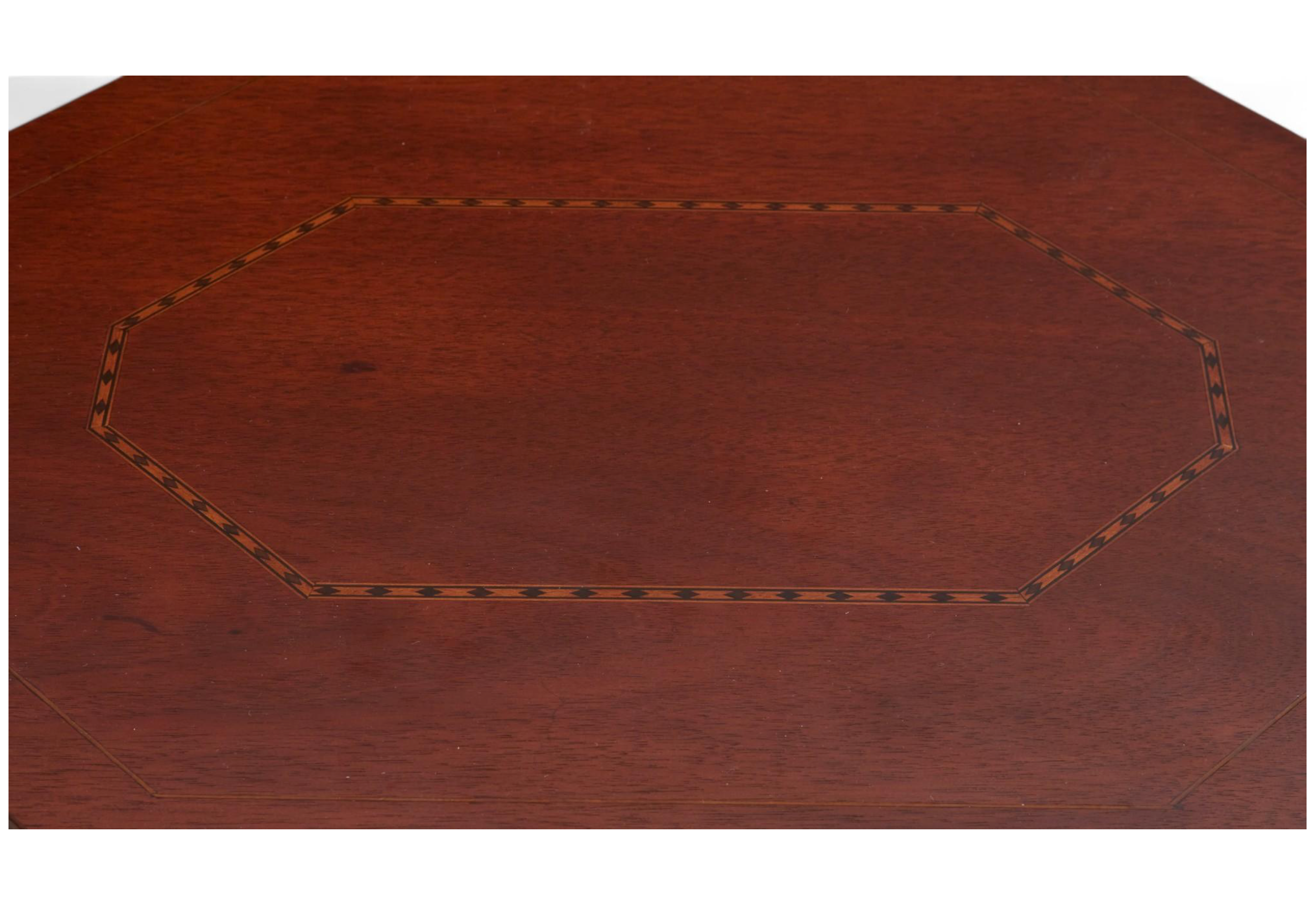 AF1-419: Antique American Federal Inlaid Walnut Tilt Top Candle Stand Early 19th Century