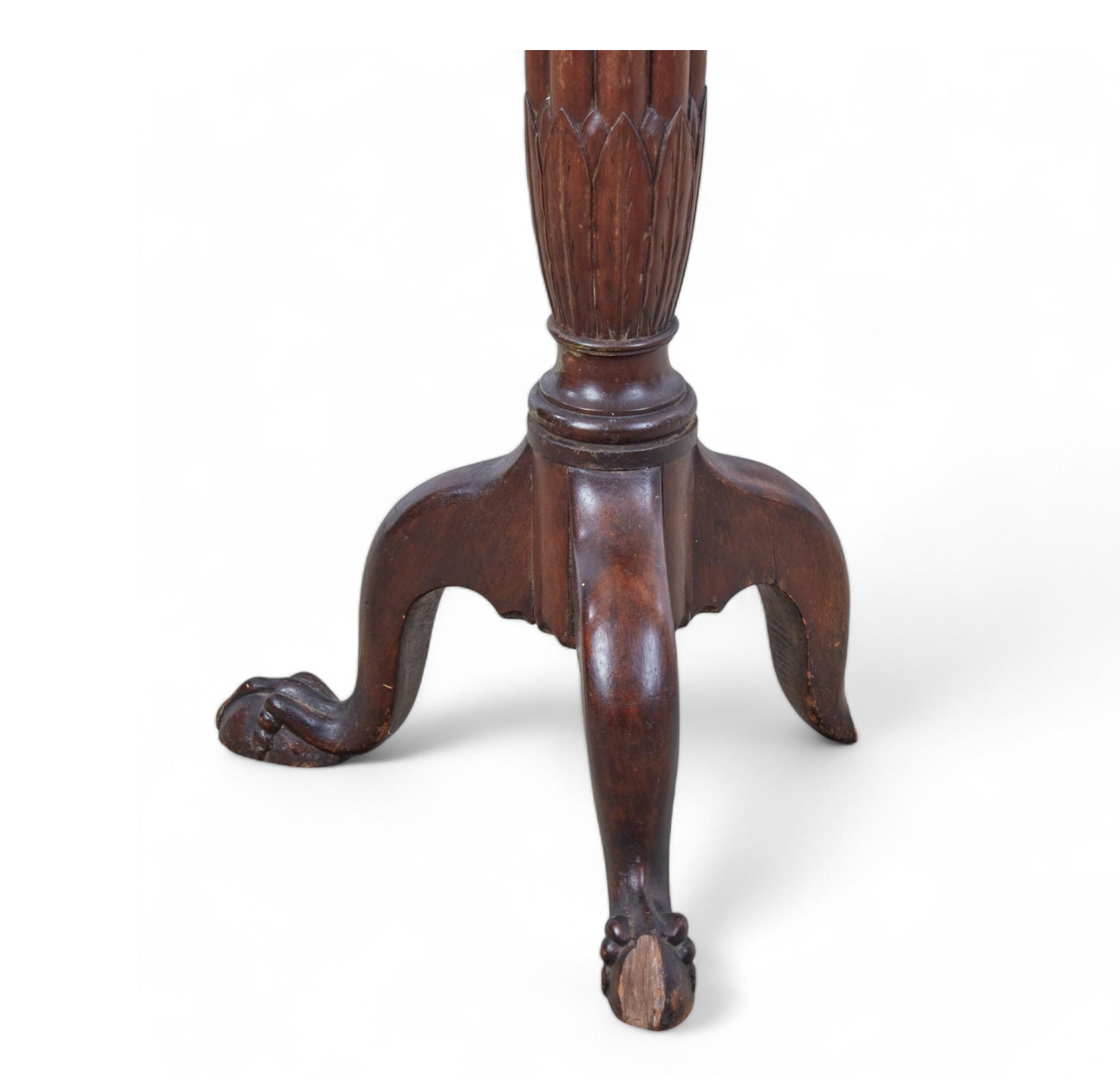 AF8-003: Antique Pair of George II English Mahogany Tall Pedestals Late 19th Century