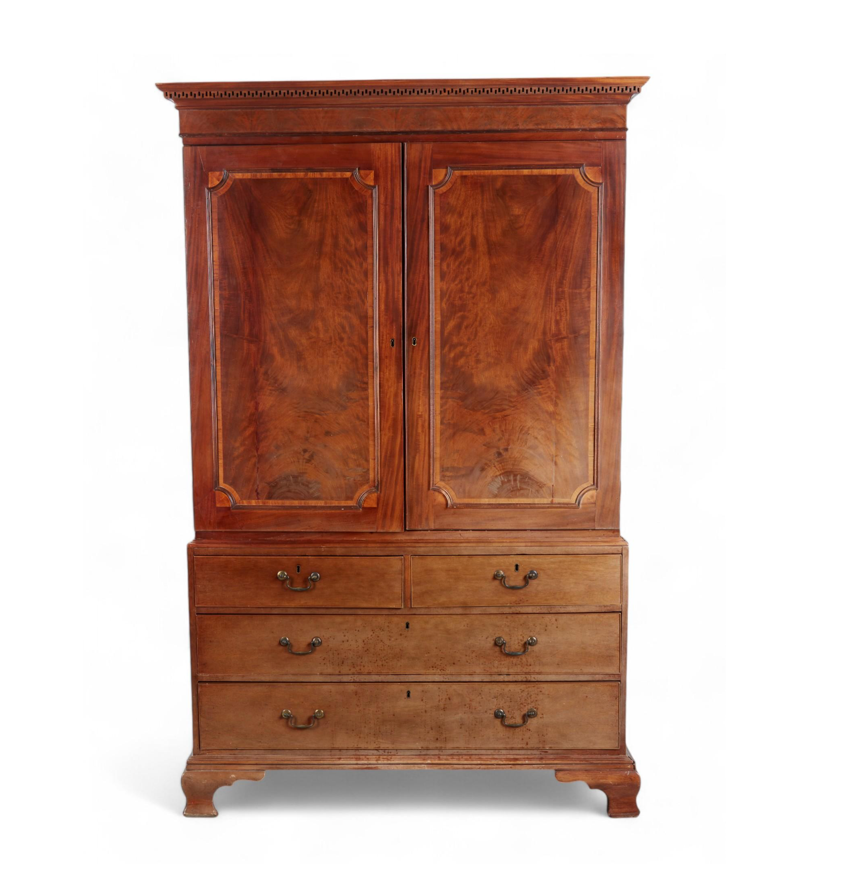 AF4-375: Antique George III Mahogany Linen Press Late 18th Century