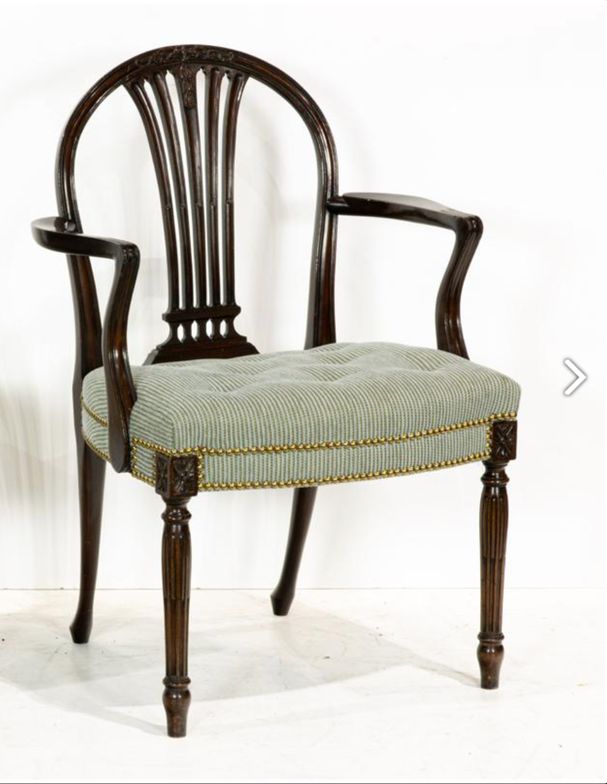 AF2-433: Antique Pair of Early 20th Century Georgian Mahogany Arm Chairs