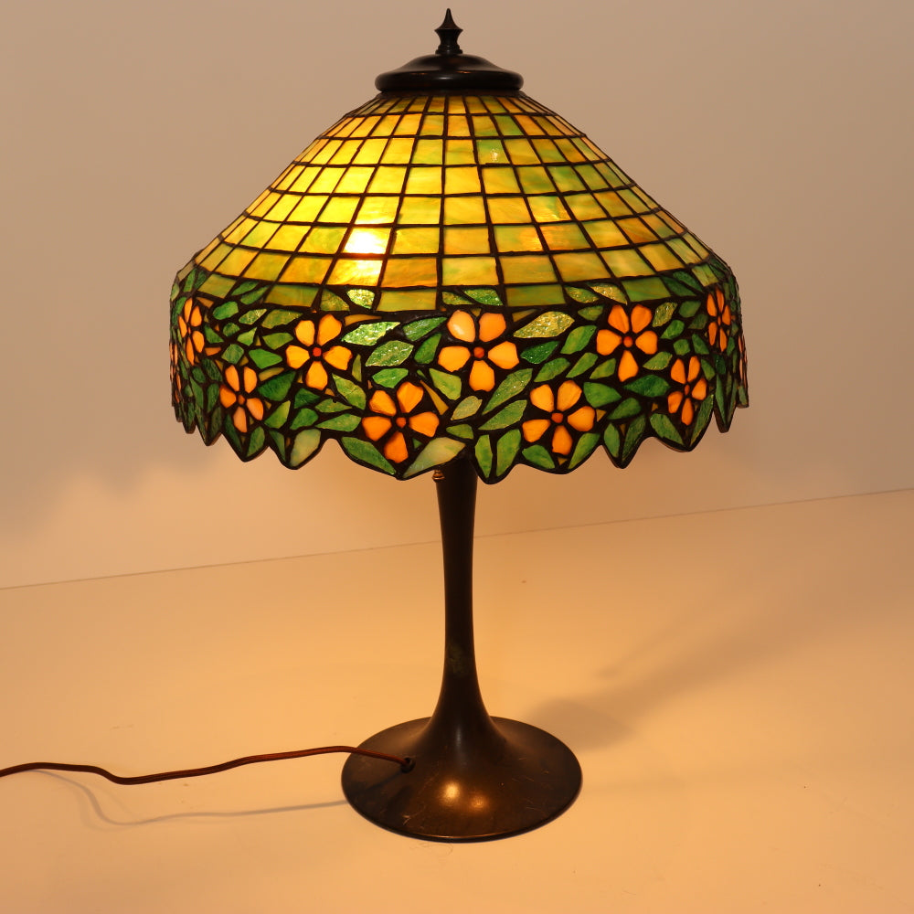 AL2-046: Antique Arts & Crafts Bronze Lamp With Unique Art Glass Company Leaded Stained Glass Shade
