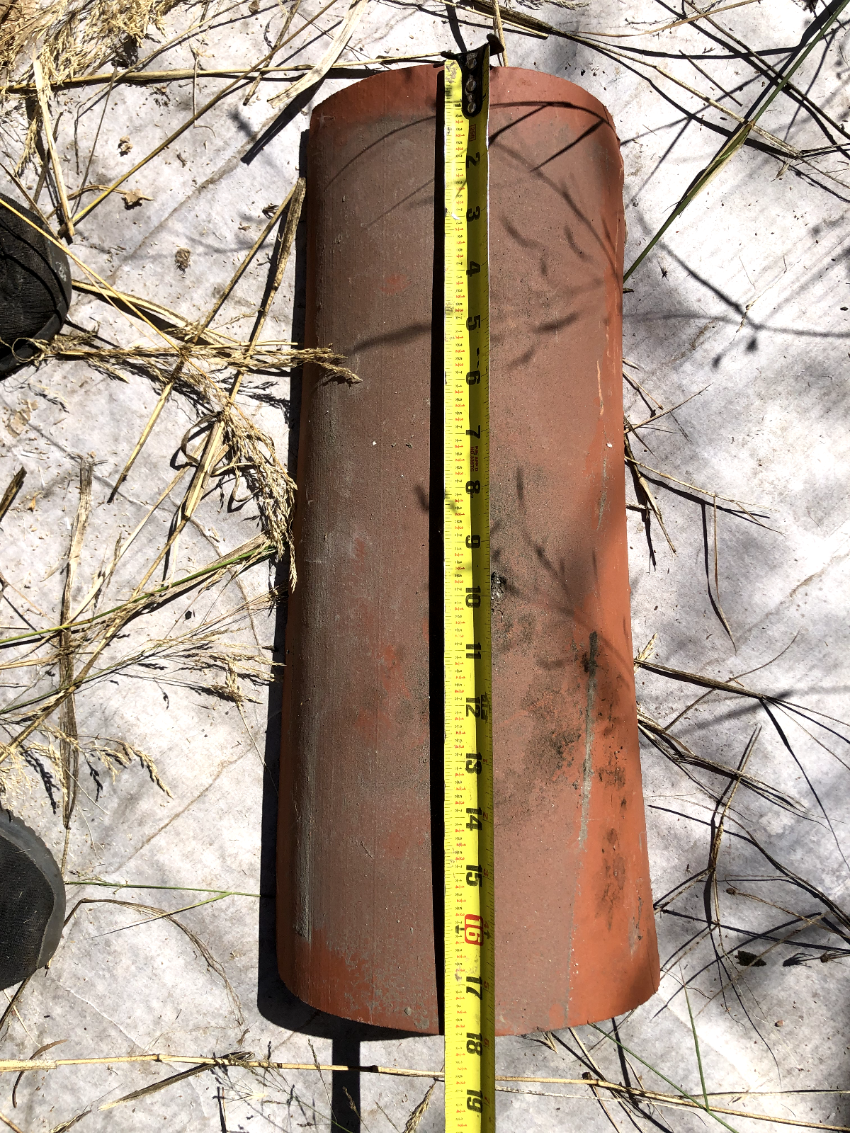 AA9-007: Handmade Spanish Terracotta Roof Tiles From 1920's Spanish House Approx 300 Available