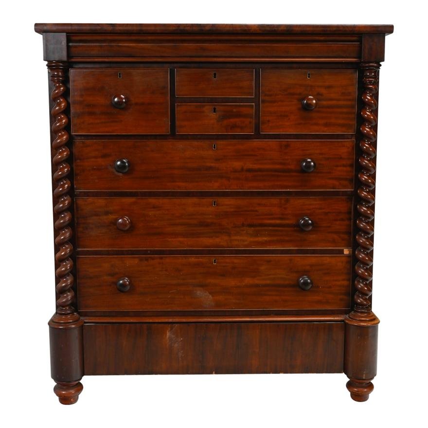 ANTIQUE NEW YORK LATE CLASSICAL MAHOGANY DRESSER | Work of Man