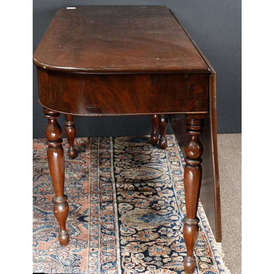 AF1-261: ANTIQUE EARLY 19TH CENTURY REGENCY MAHOGANY DROP LEAF TABLE
