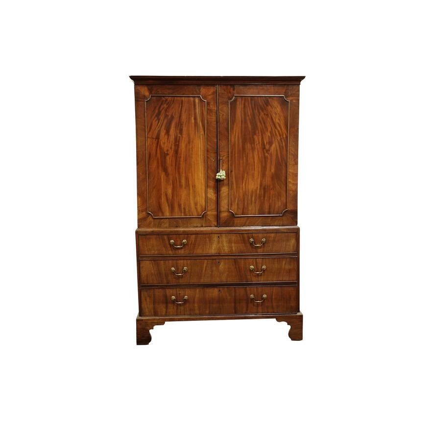 ANTIQUE ENGLISH GEORGIAN MAHOGANY LINEN PRESS | Work of Man
