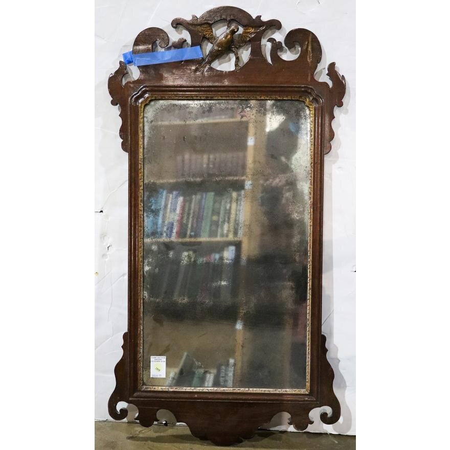 ANTIQUE AMERICAN FEDERAL MAHOGANY MIRROR | Work of Man