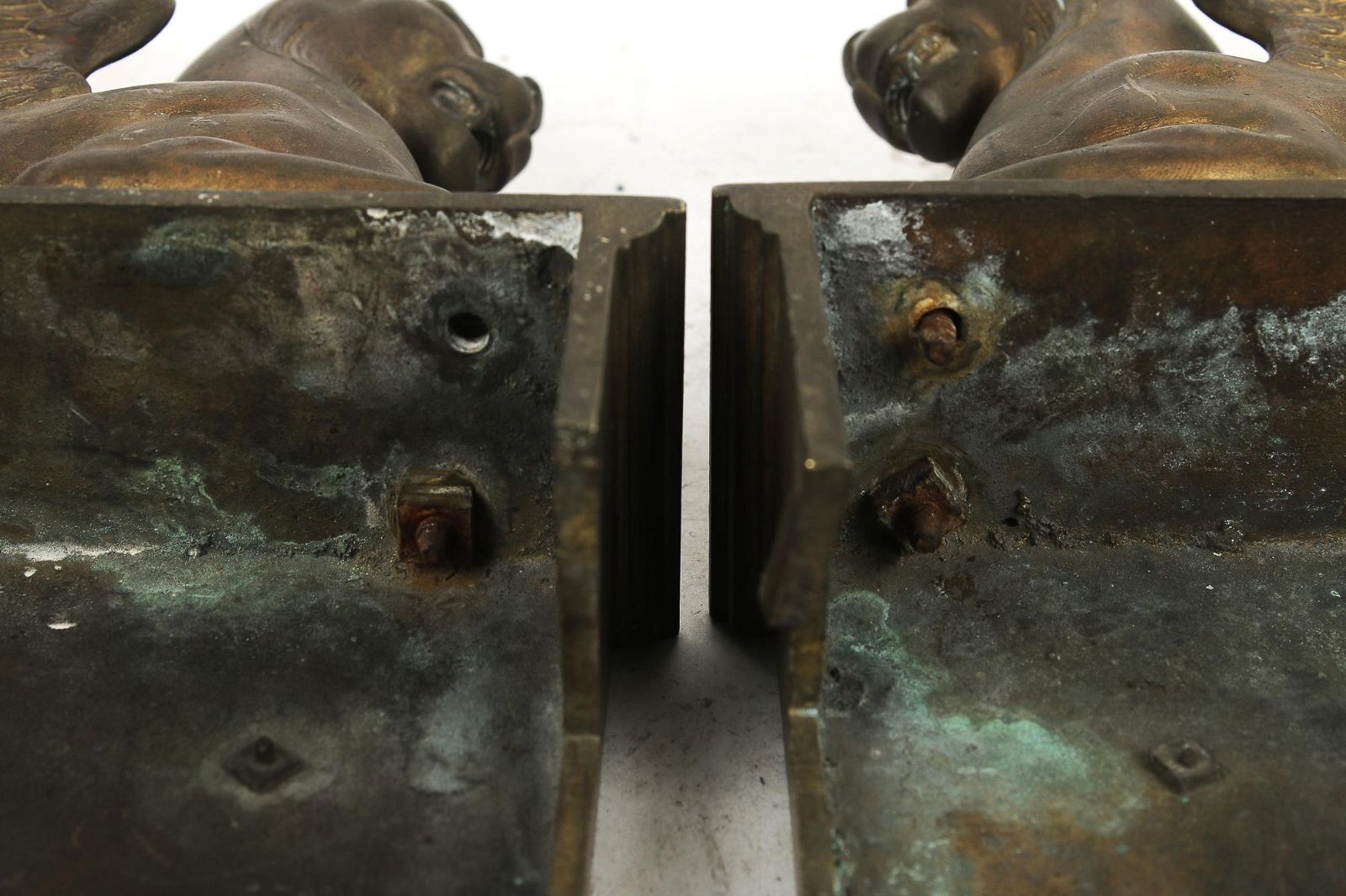 AA3-100: Antique Charles X Mercury Fire Gilt Bronze Fireplace Fender Mid 19th Century