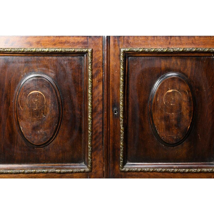 AF3-143: ANTIQUE LATE 19TH CENTURY ENGLISH VICTORIAN WALNUT COMMODE