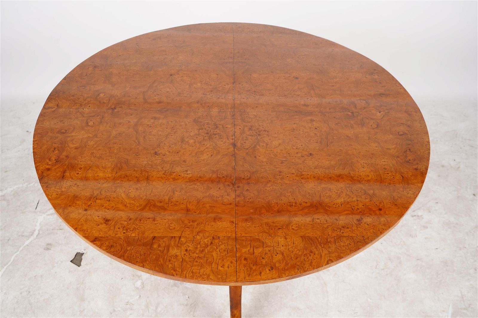 AF1-011:  ANTIQUE LATE 18TH CENTURY AMERICAN FEDERAL PERIOD MAPLE TILT TOP SIDE TABLE