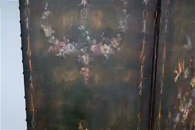 AF10-005: ANTIQUE EARLY 20TH CENTURY FRENCH THREE PANEL POLYCHROME DECORATED LEATHER SCREEN