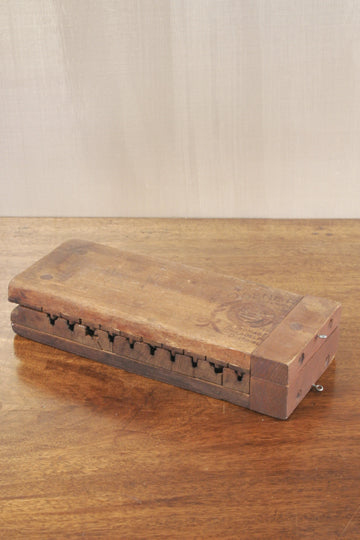 CR9-130 - Cigar Mold