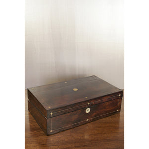 Descriptive image text