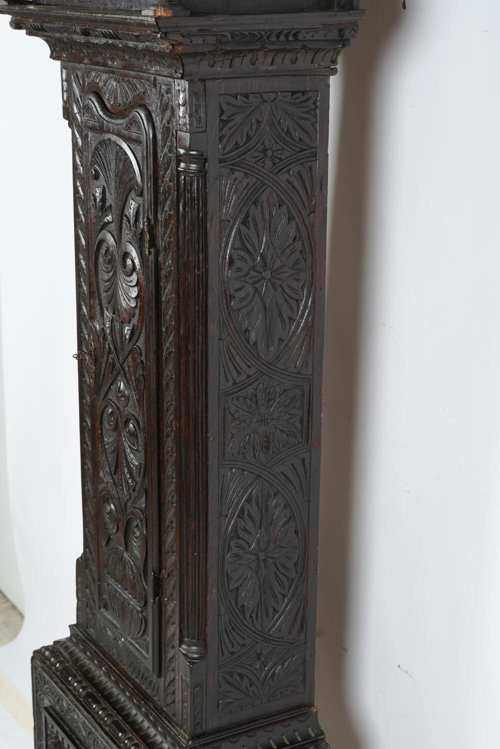 TK1-100: 17TH CENTURY ENGLISH JACOBEAN STYLE OAK TALL CASE CLOCK