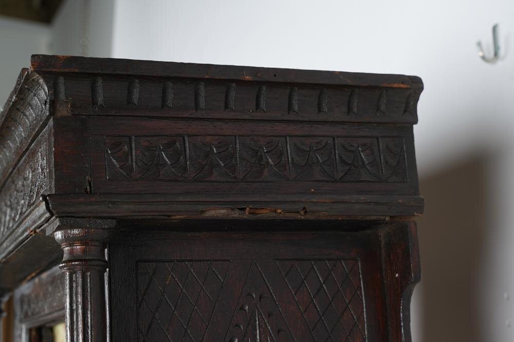 TK1-100: 17TH CENTURY ENGLISH JACOBEAN STYLE OAK TALL CASE CLOCK