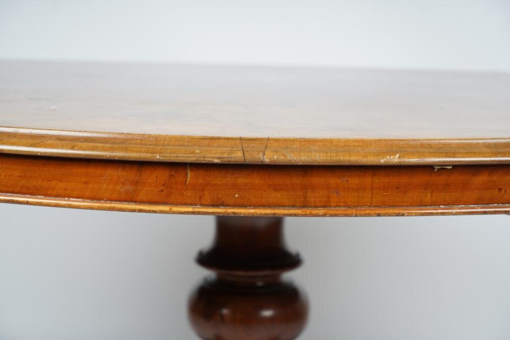 AF1-105: ANTIQUE LATE 19TH C EDWARDIAN MAHOGANY & WALNUT ROUND DINING TABLE