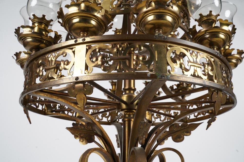 AL1-002: GOTHIC REVIVAL STYLE CHANDELIER