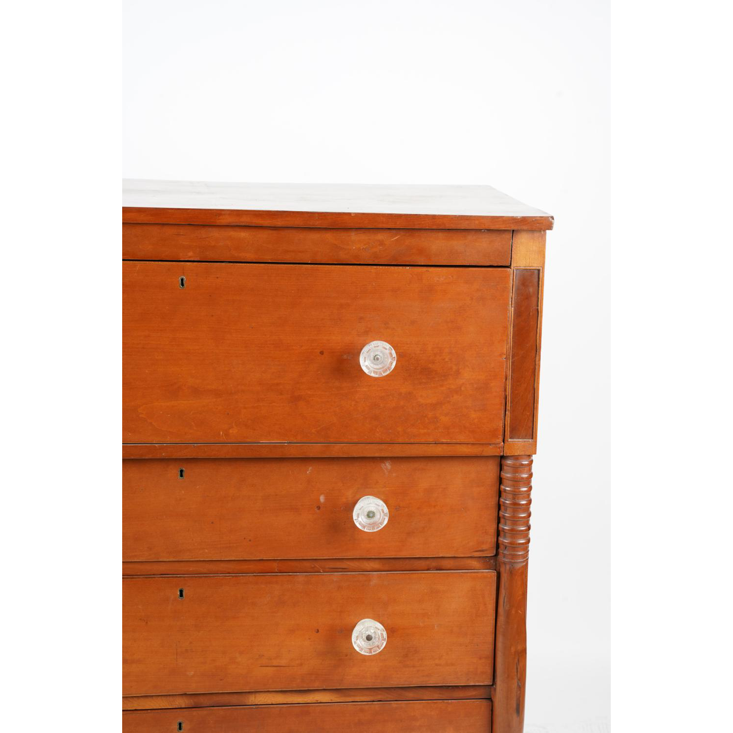 AF4-205: Period Antique Circa 1800 American Sheraton Chest of Drawers