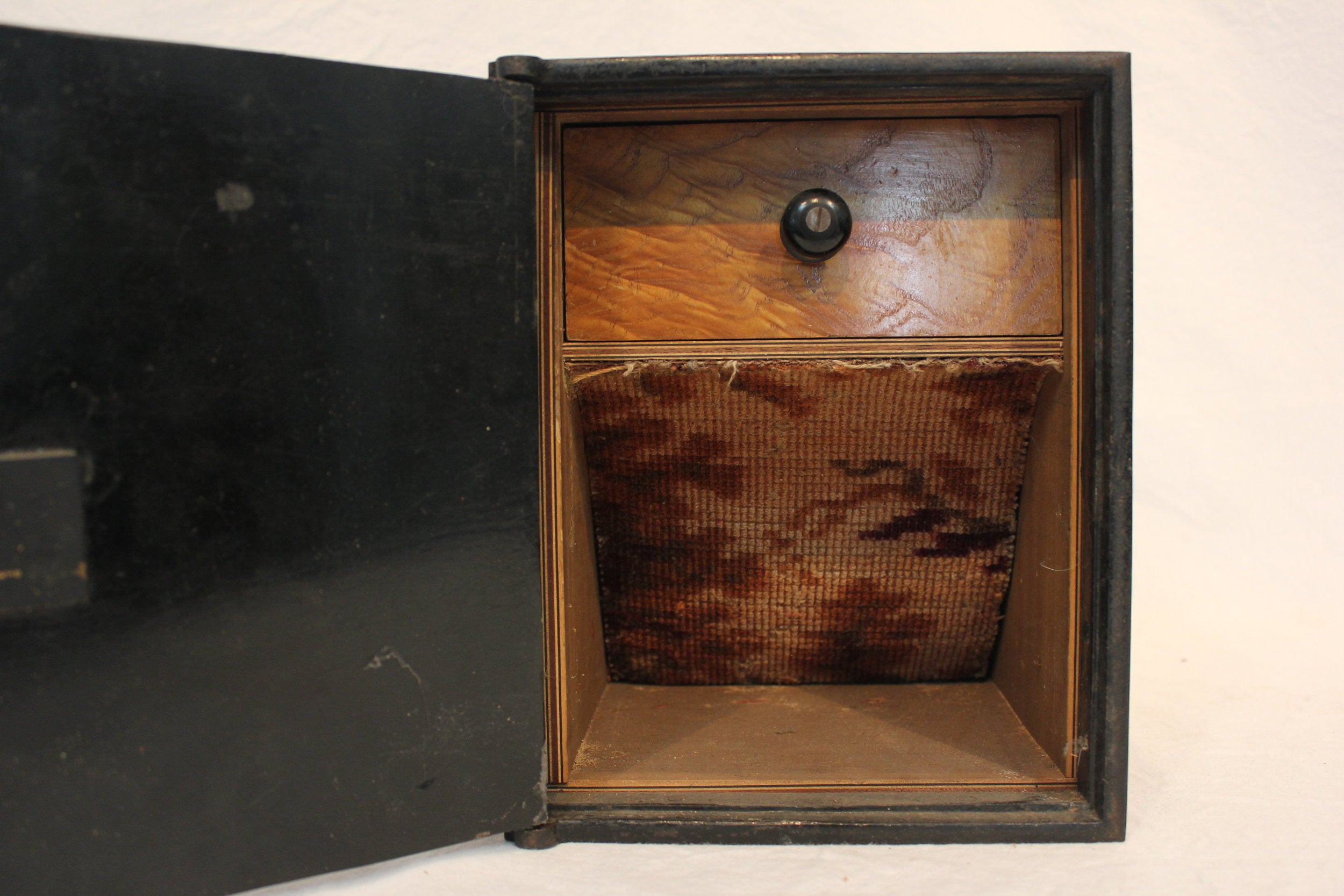 DA6-124 - 19th Century Black Decorative Painted Safe